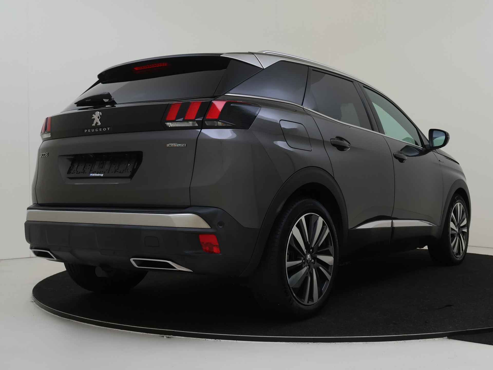 Peugeot 3008 1.2 PureTech GT Line | Trekhaak | Panorama dak | Parkeersensoren met camera - 11/45