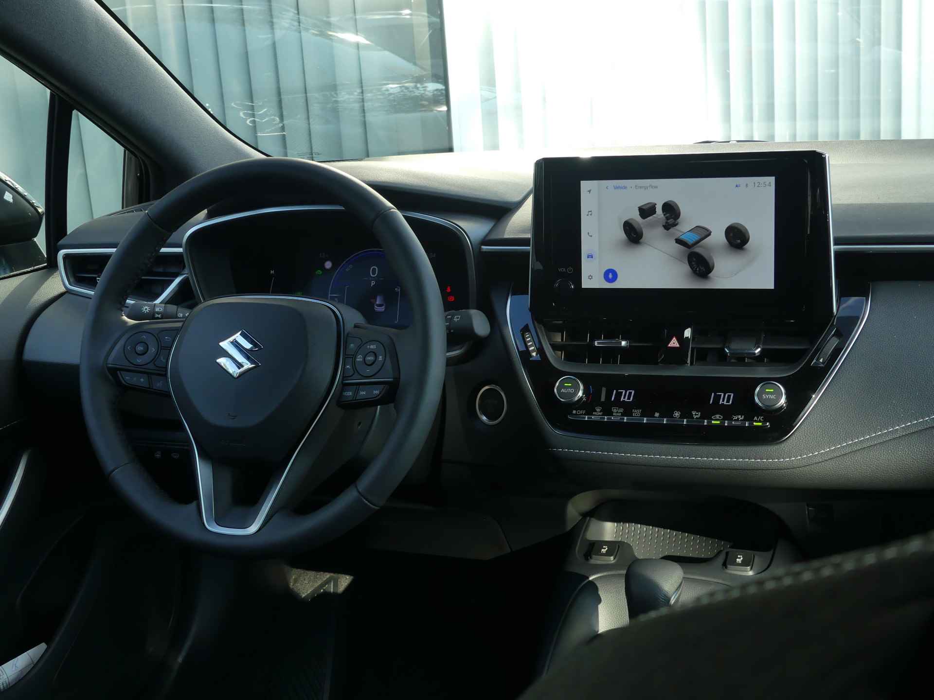 Suzuki Swace 1.8 Hybrid Select ORG. NL met 6 jaar GARANTIE! Camera, Stuurverwarming, Apple Carplay/Android Auto - 24/26