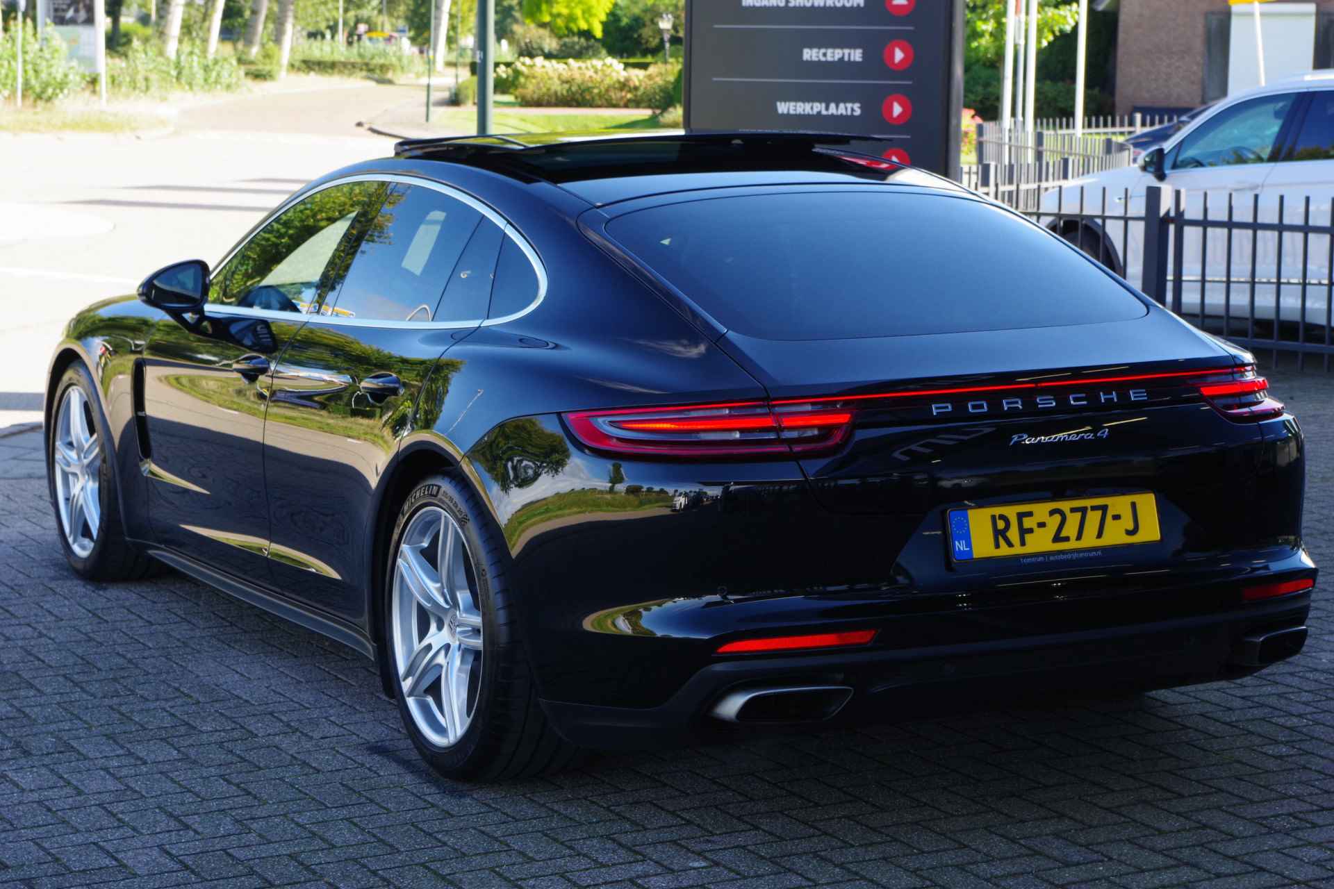 Porsche Panamera 3.0 4 330 PK, Panoramadak, 14-Wegs Comfortstoelen, PDLS LED, Luchtvering - 22/35