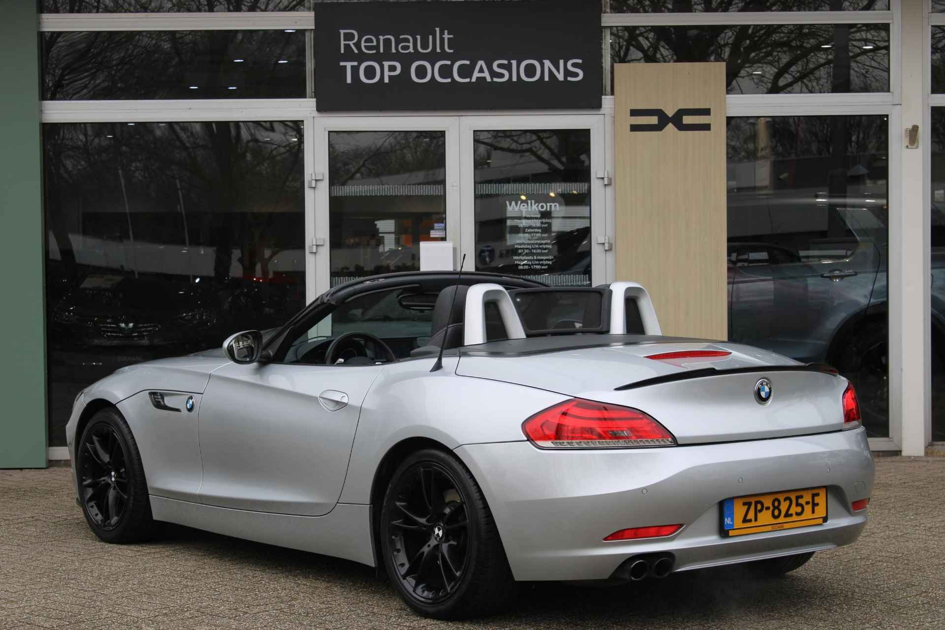 BMW Z4 Roadster sDrive23i Automaat | Navigatiesysteem | Stoelverwarming | Parkeersensoren - 25/56