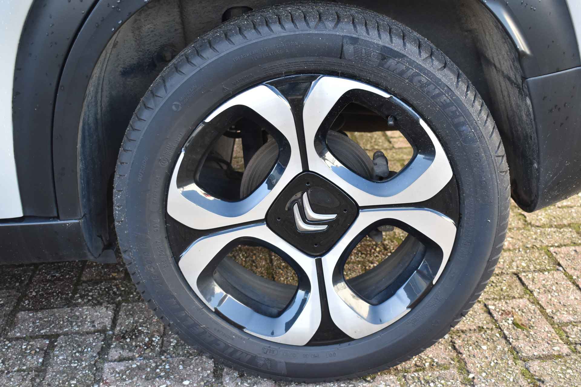 Citroën C3 Aircross PureTech 110 S&S Shine Navi | Airco | Pack smile | Trekhaak | *  zeer compleet - 26/27