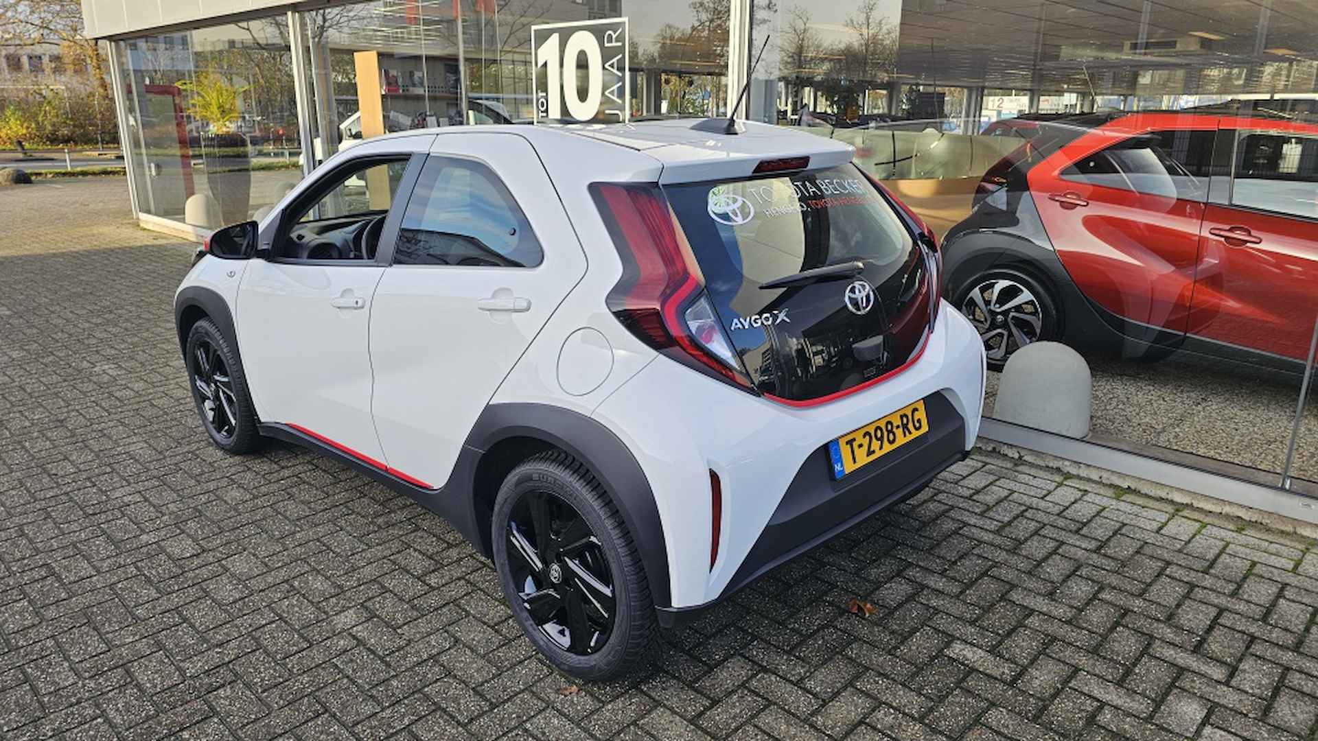 Toyota Aygo X 1.0 Play NLauto | winter / zomerset | dealeronderhouden - 3/20