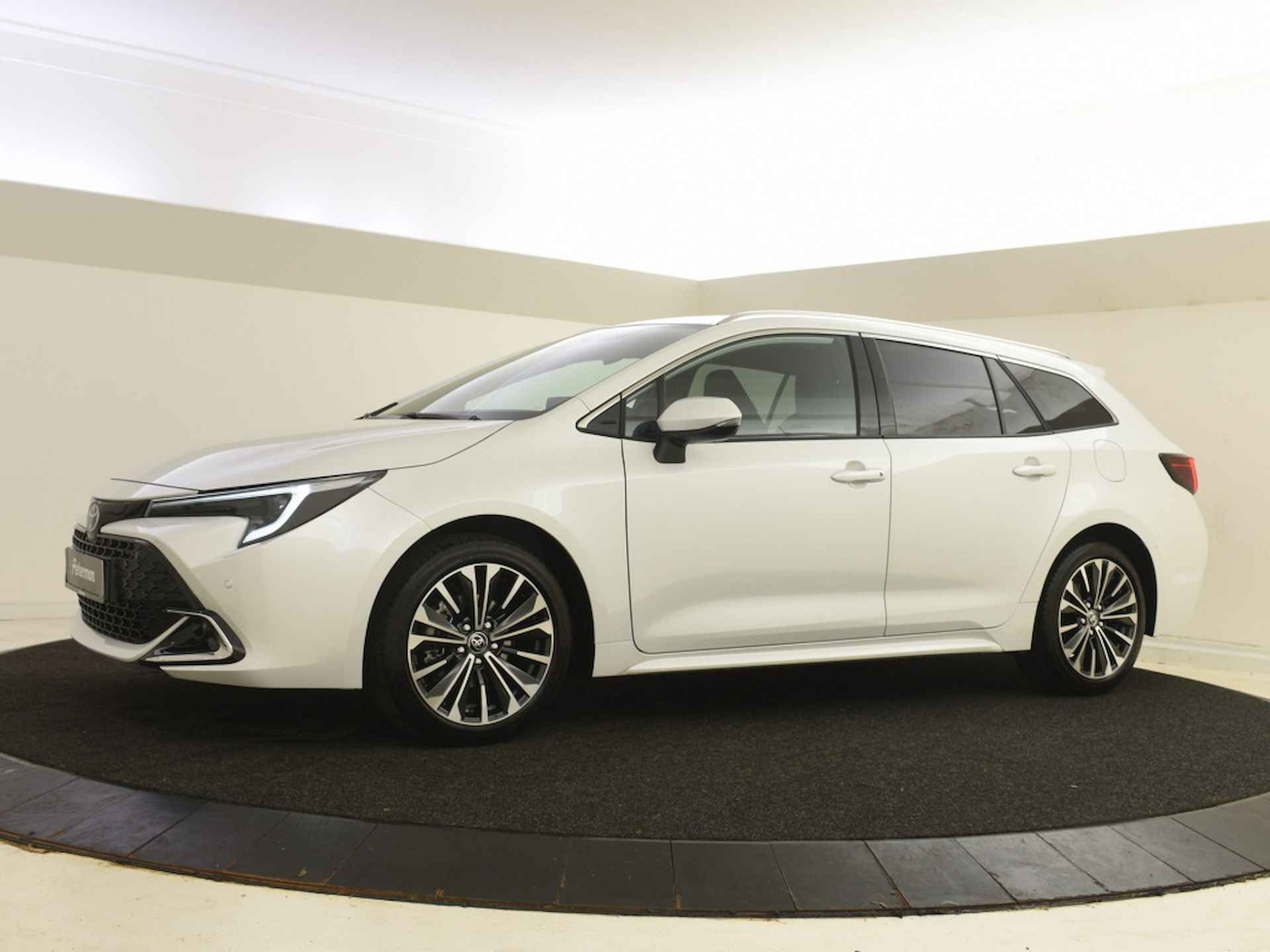 Toyota Corolla Touring Sports Hybrid 140 Style Edition | Stuur en Stoelverwarming | PDC V+A | - 6/29