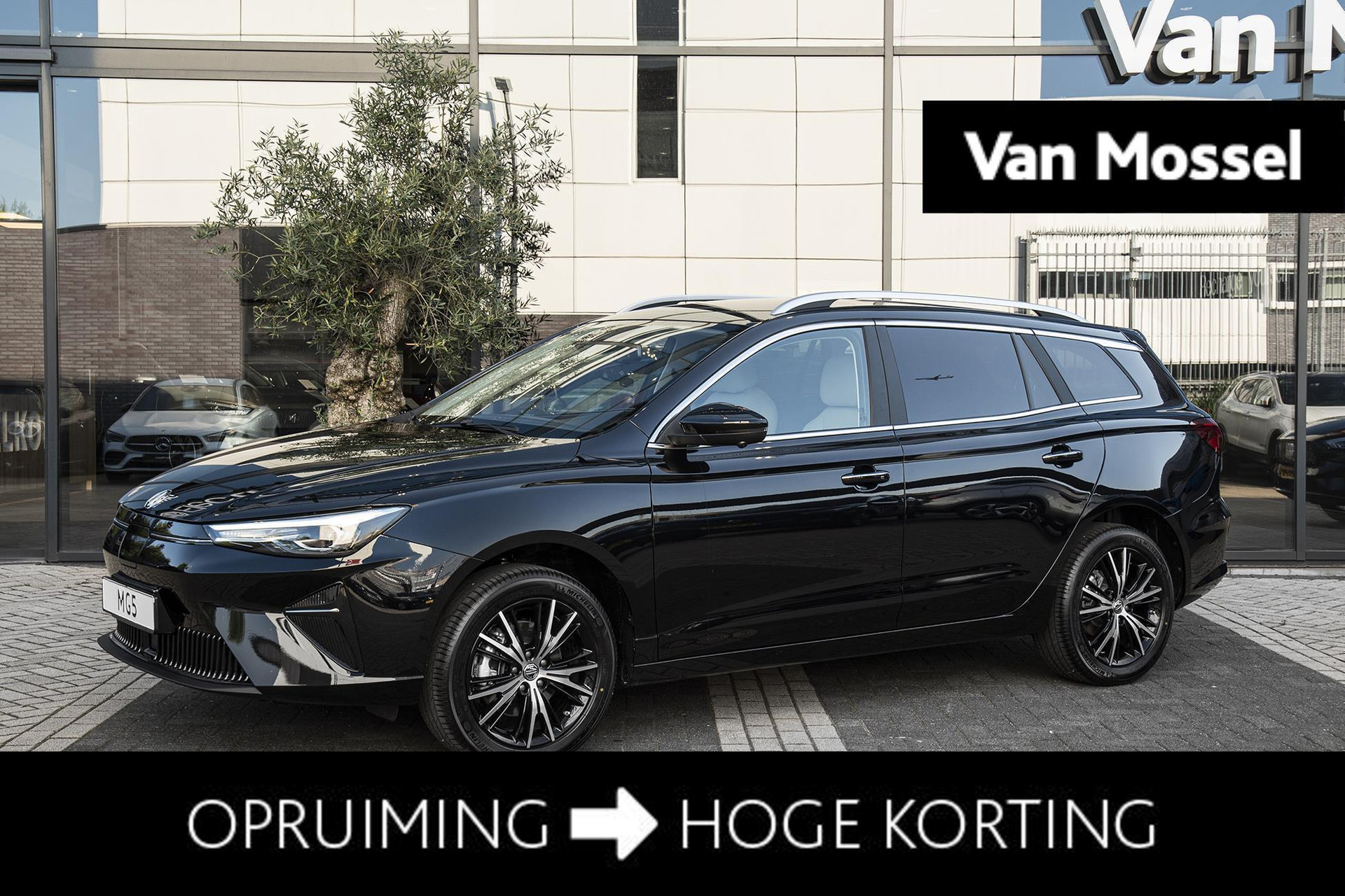 MG 5 Long Range Comfort 61 kWh | 400 km WLTP | 3-fase lader | 7 jaar garantie 150.000 km| Incl. €9.000 voordeel + € 2.500 zero-emissie inruilbonus*!