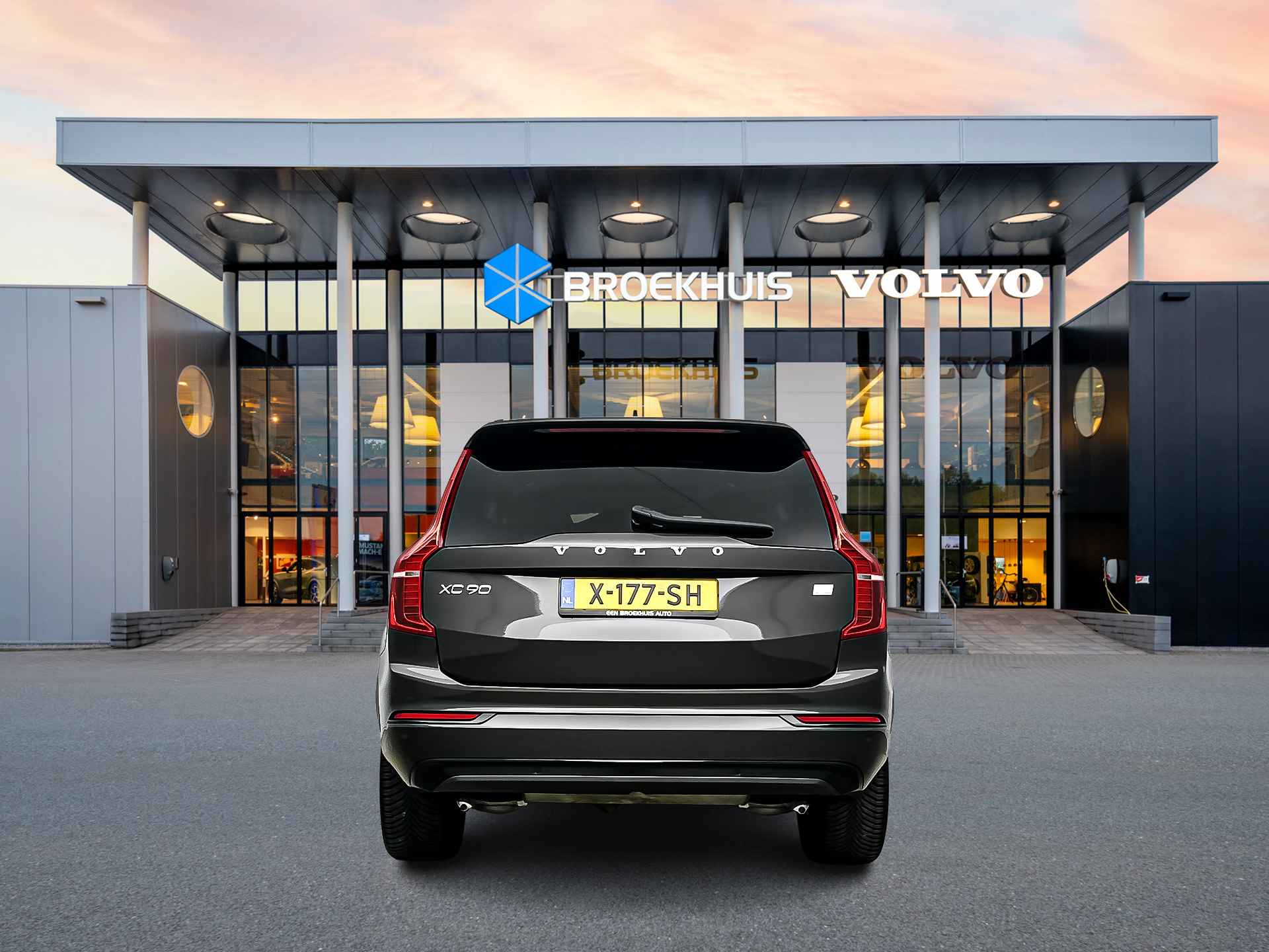 Volvo XC90 T8 Recharge Ultimate Dark | Luchtvering | 360-Camera | Trekhaak | Panoramadak | Head-up Display | Harman Kardon | Elektrische st - 7/38