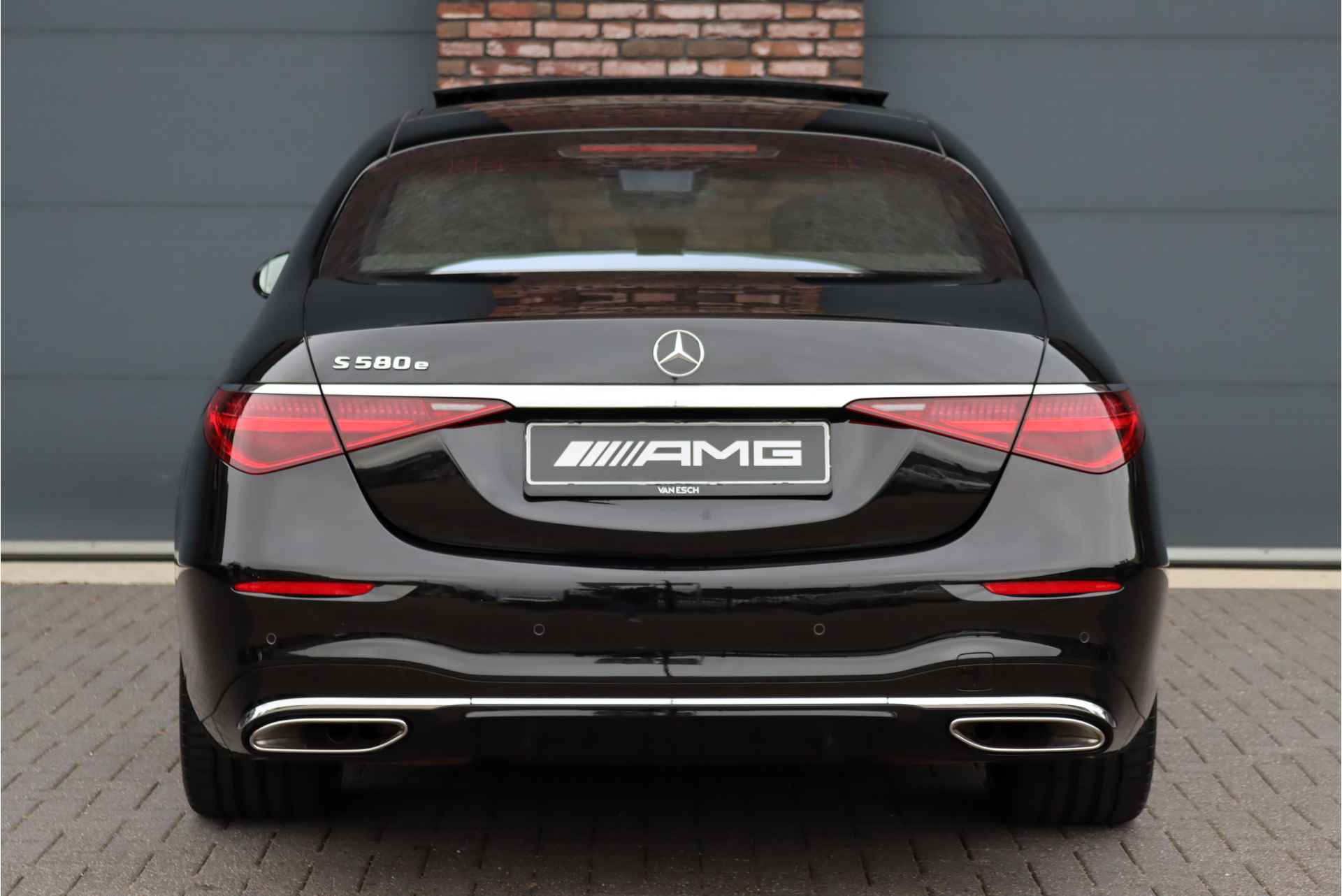 Mercedes-Benz S-Klasse 580 e AMG Line Aut9 | Airmatic | Distronic+ | Zonweringspakket | Entertainment Achter | 3D-Display | Verwarmd Stuurwiel | Vlakkenverwarming | Burmester | Massage | Rijassistentiepakket+ | - 16/54