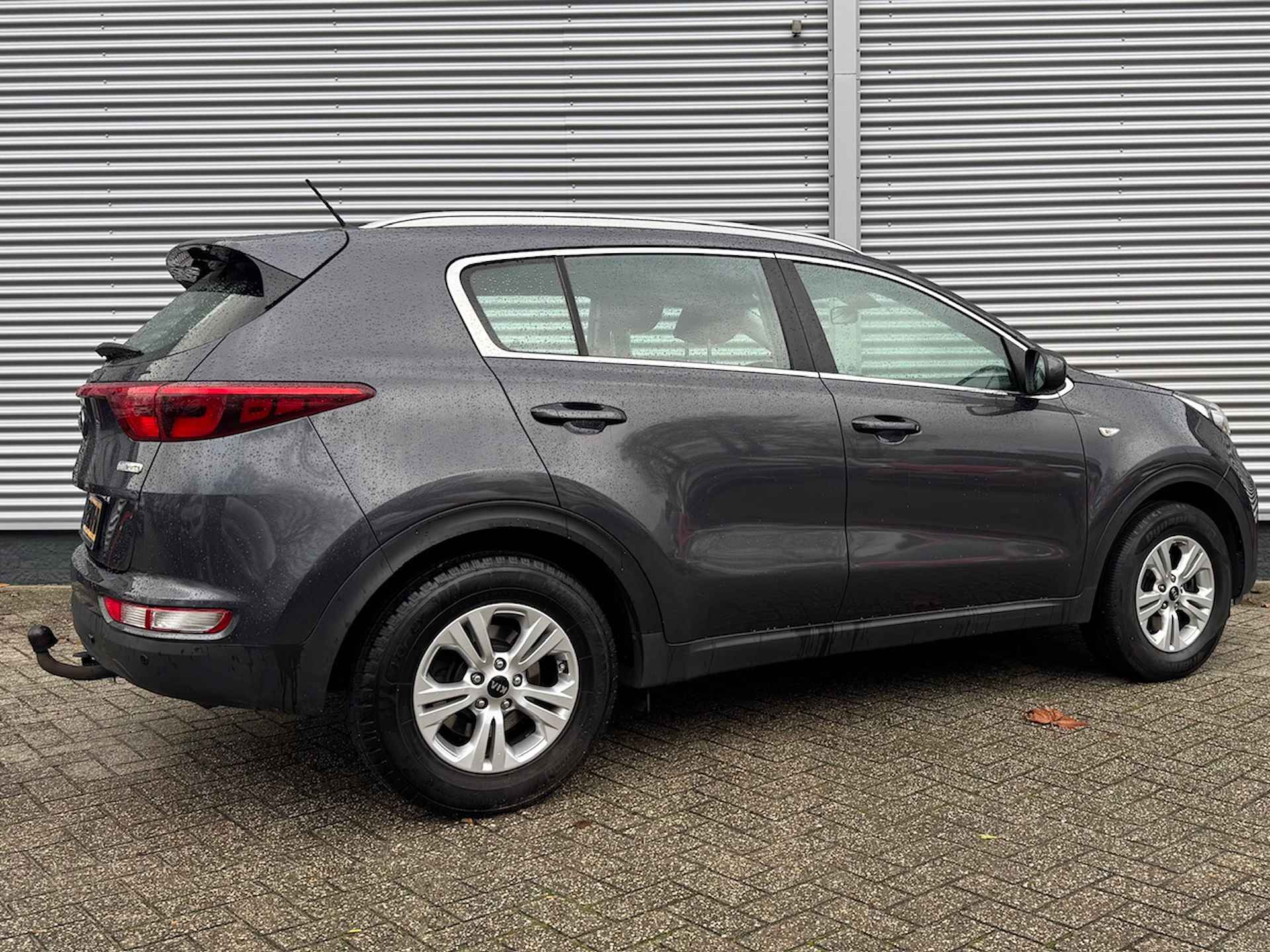 KIA Sportage 1.6 GDi 132pk ComfortLine | Trekhaak | Navigatie | Lichtmetalen Velgen | Airco | - 5/39