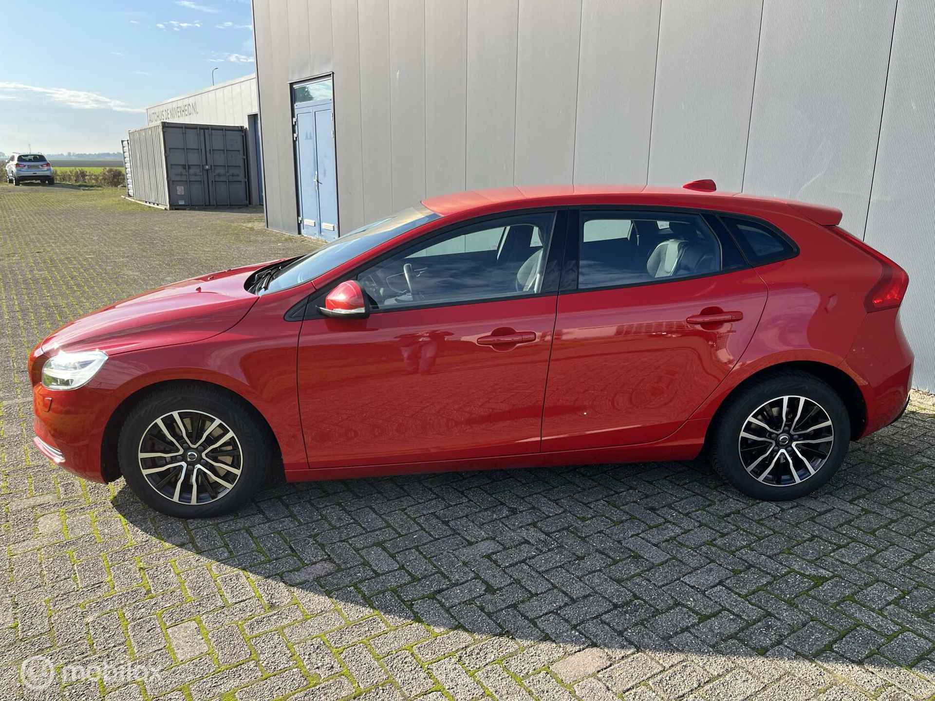 Volvo V40 1.5 T2 Nordic+ trekhaak - 2/25