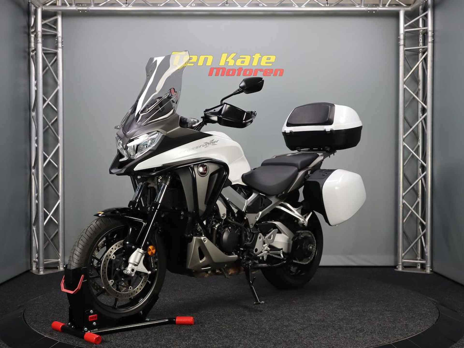 Honda VFR 800 X CROSSRUNNER - 6/13