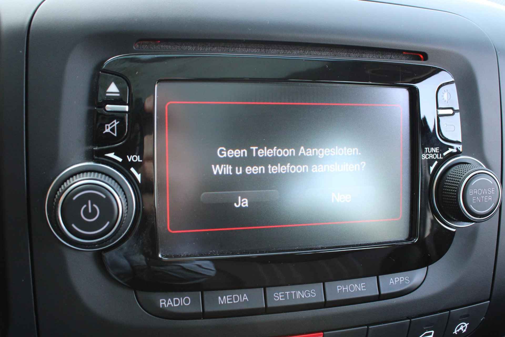 Fiat 500 L TwinAir 105 PK Lounge Clima/Cruise control/Panorama dak/Radio-USB/Bluetooth/Stoelverwarming/LM-velgen/Parkeersensoren - 11/25