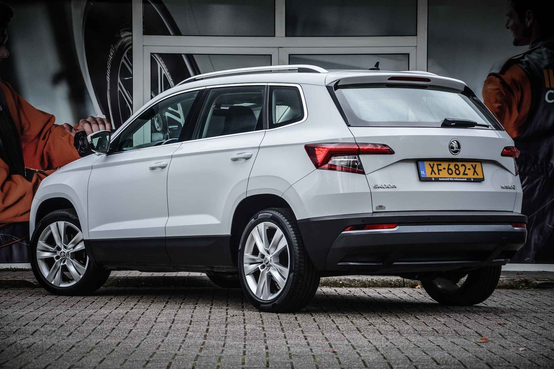 Skoda Karoq 1.5 TSI 110kW/150pk DSG Style Business - 5/17