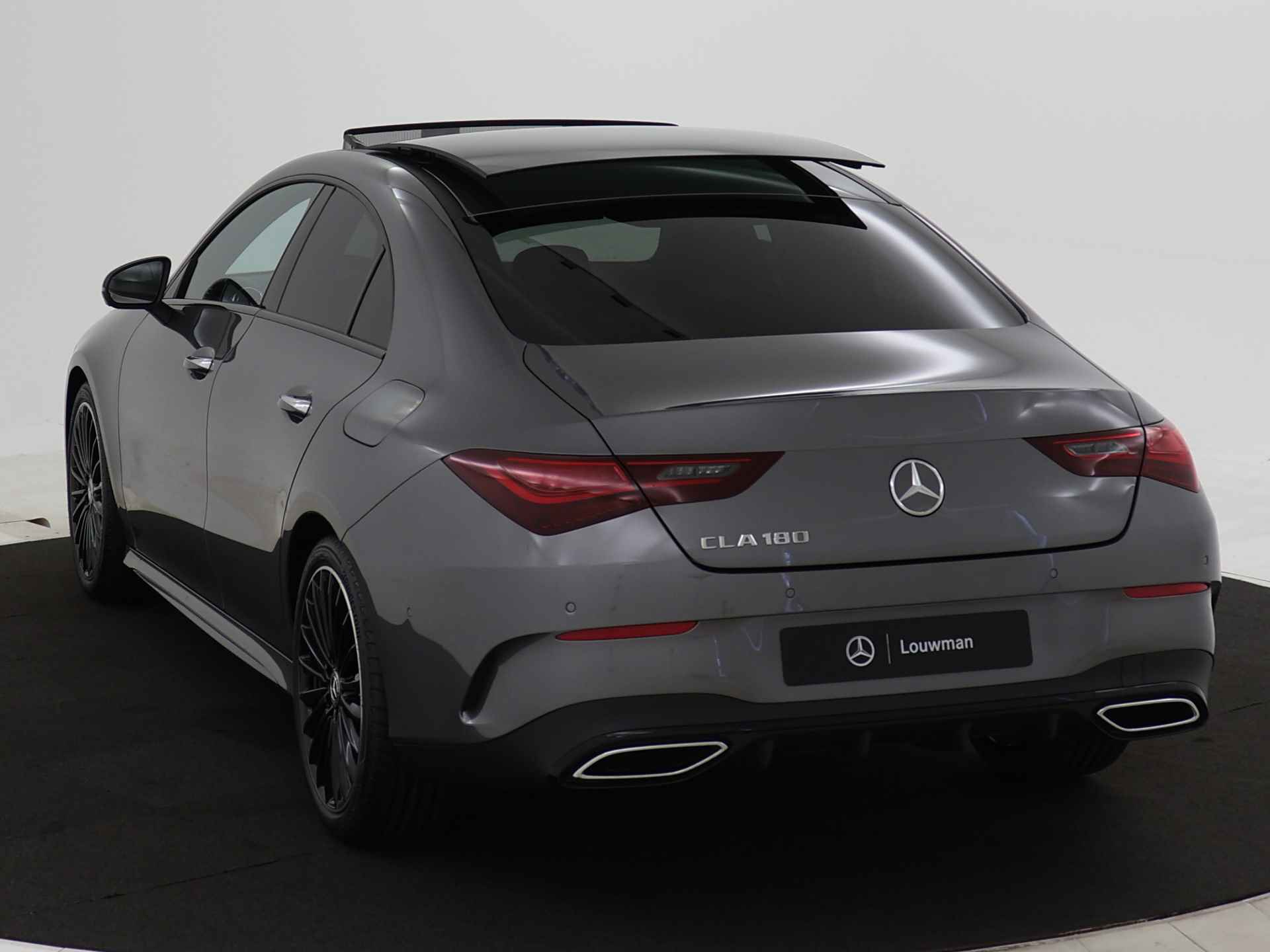 Mercedes-Benz CLA-Klasse 180 Star Edition AMG Line Plus | Nightpakket | Dodehoekassistent | Head-up display | KEYLESS GO-comfortpakket | USB pakket plus | Parkeerpakket met 360°-camera | Sfeerverlichting | Draadloos oplaadsysteem voor Smartphone | - 13/40