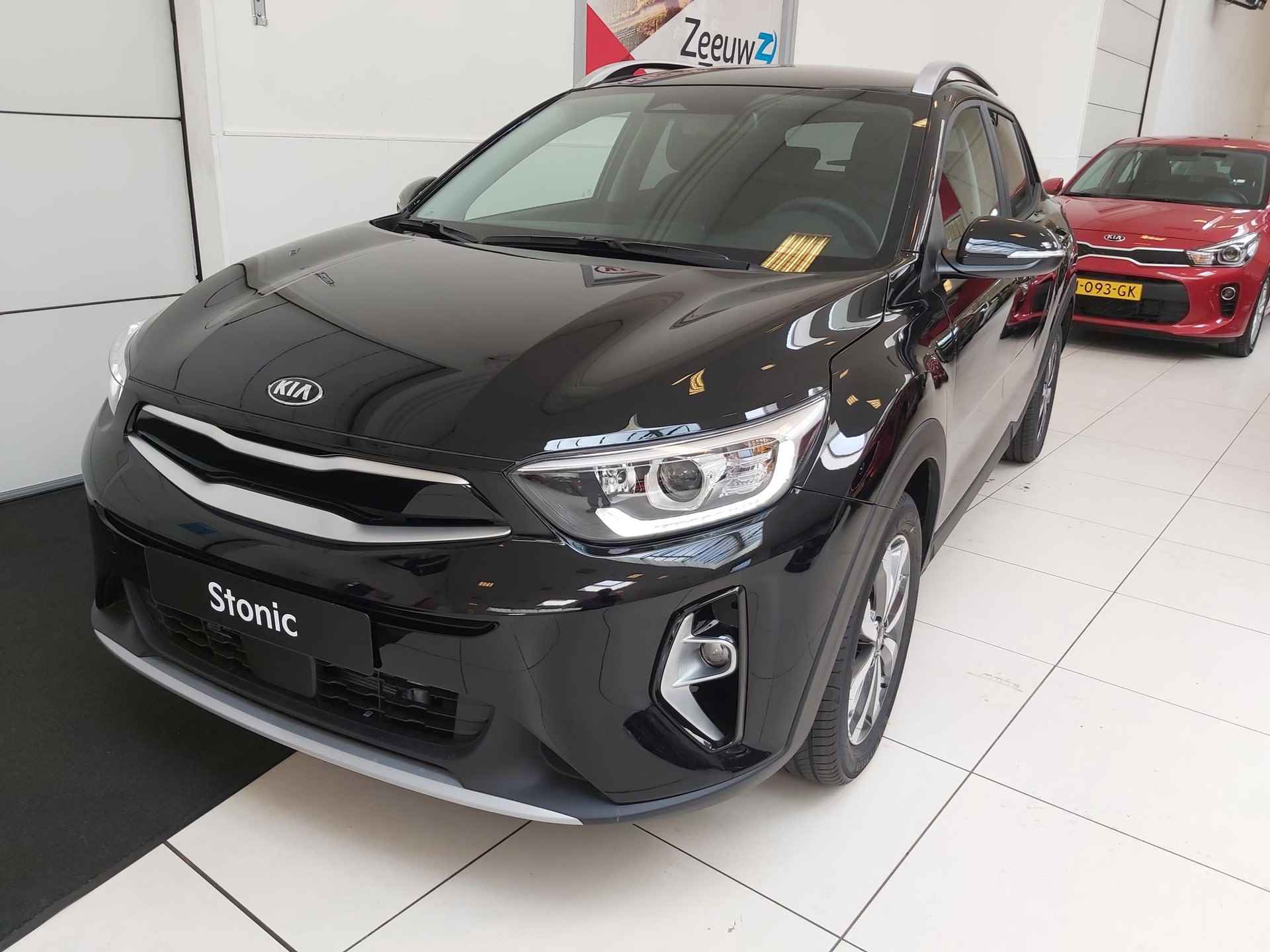 Kia Stonic 1.0 T-GDi MHEV DynamicPlusLine nu met 2.000,00 korting   private lease v.a.  389,00 - 2/21