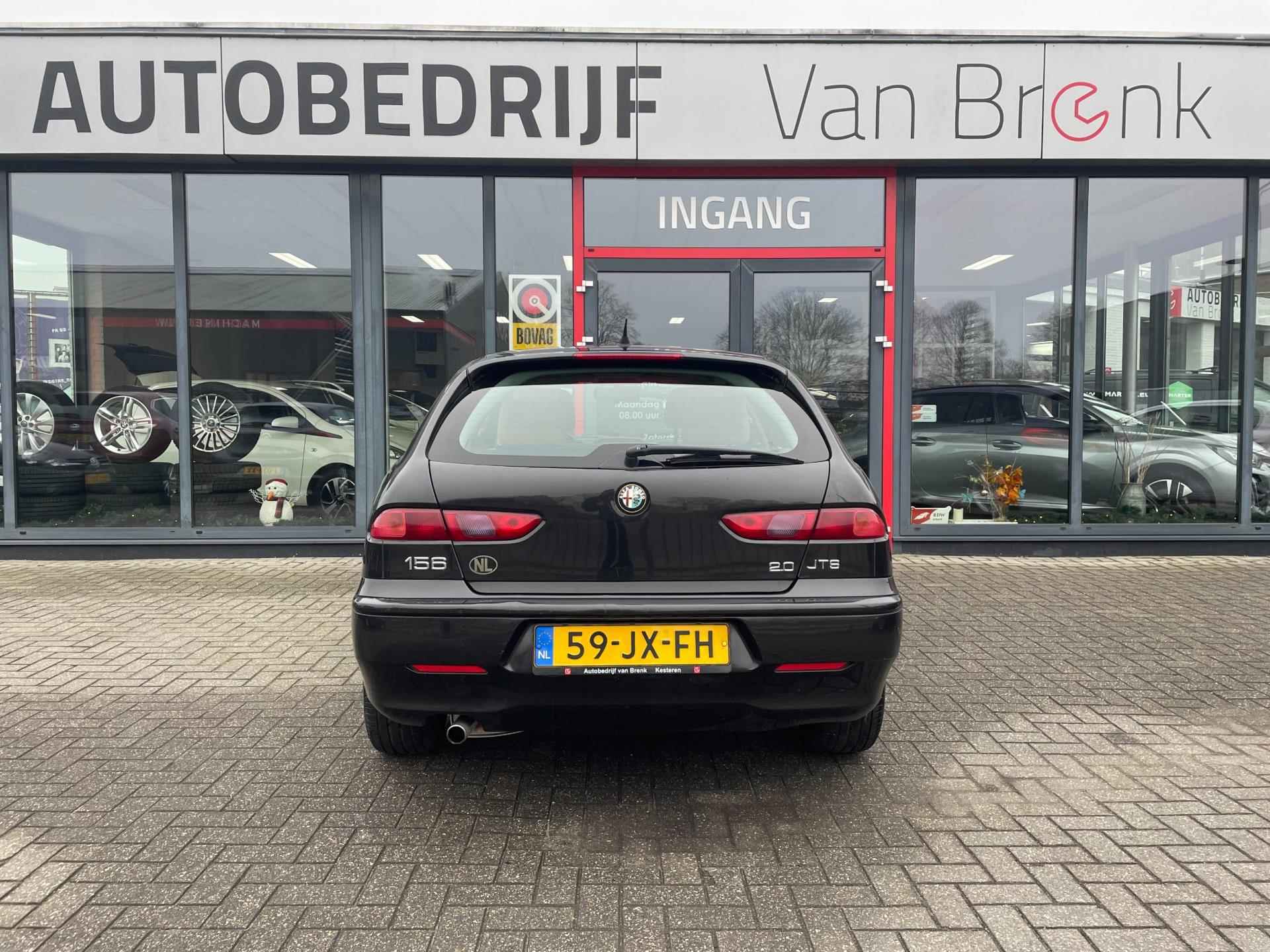 Alfa Romeo 156 Sportwagon 2.0 JTS Distinctive | Elek. ramen | Leder | BOSE - 8/29