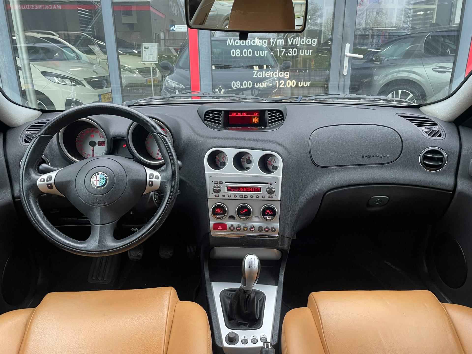 Alfa Romeo 156 Sportwagon 2.0 JTS Distinctive | Elek. ramen | Leder | BOSE - 11/29