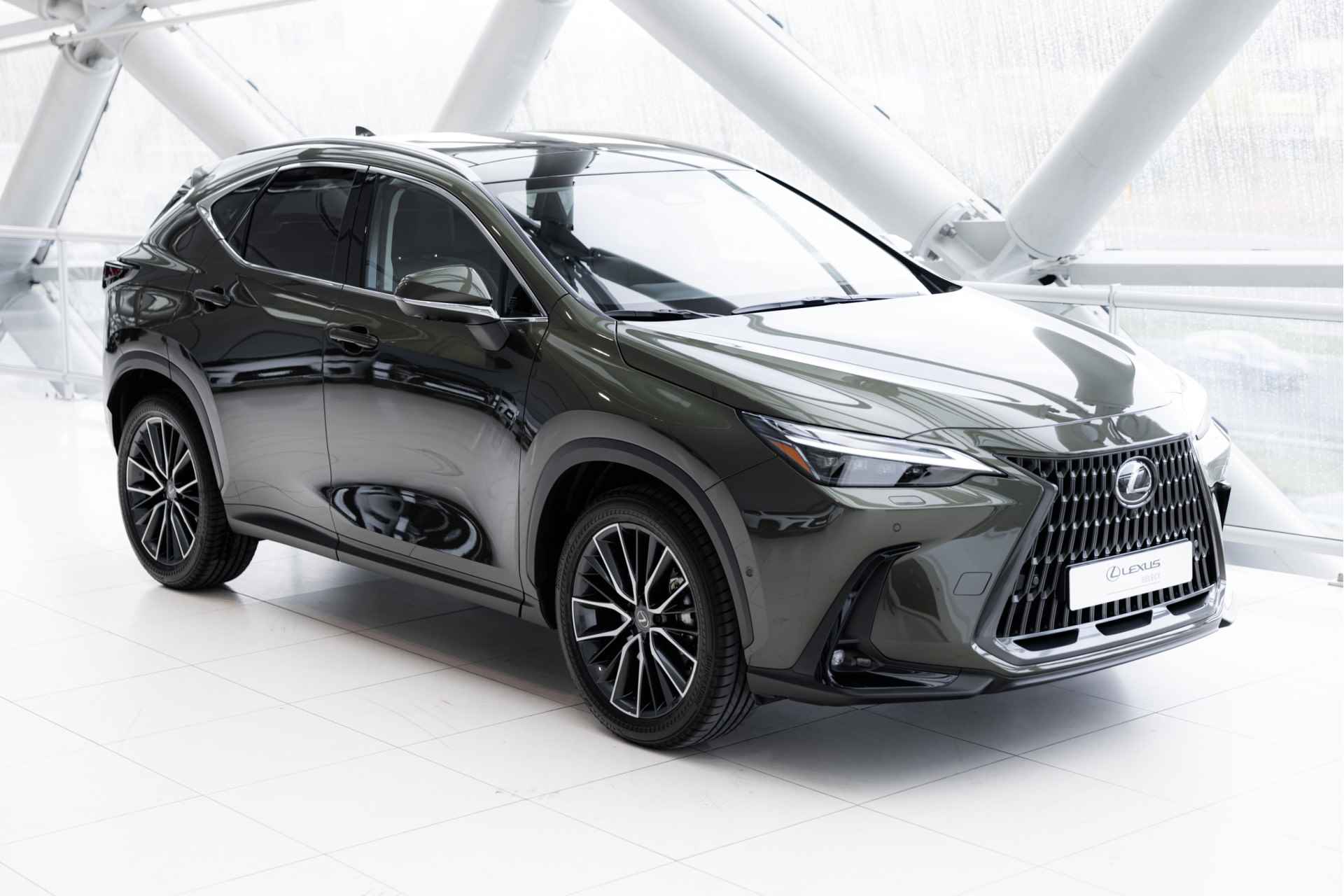 Lexus NX 350h AWD Executive Line | 4x4 | Achteruitrijcamera | Climate Control | Parkeersensoren | - 8/56