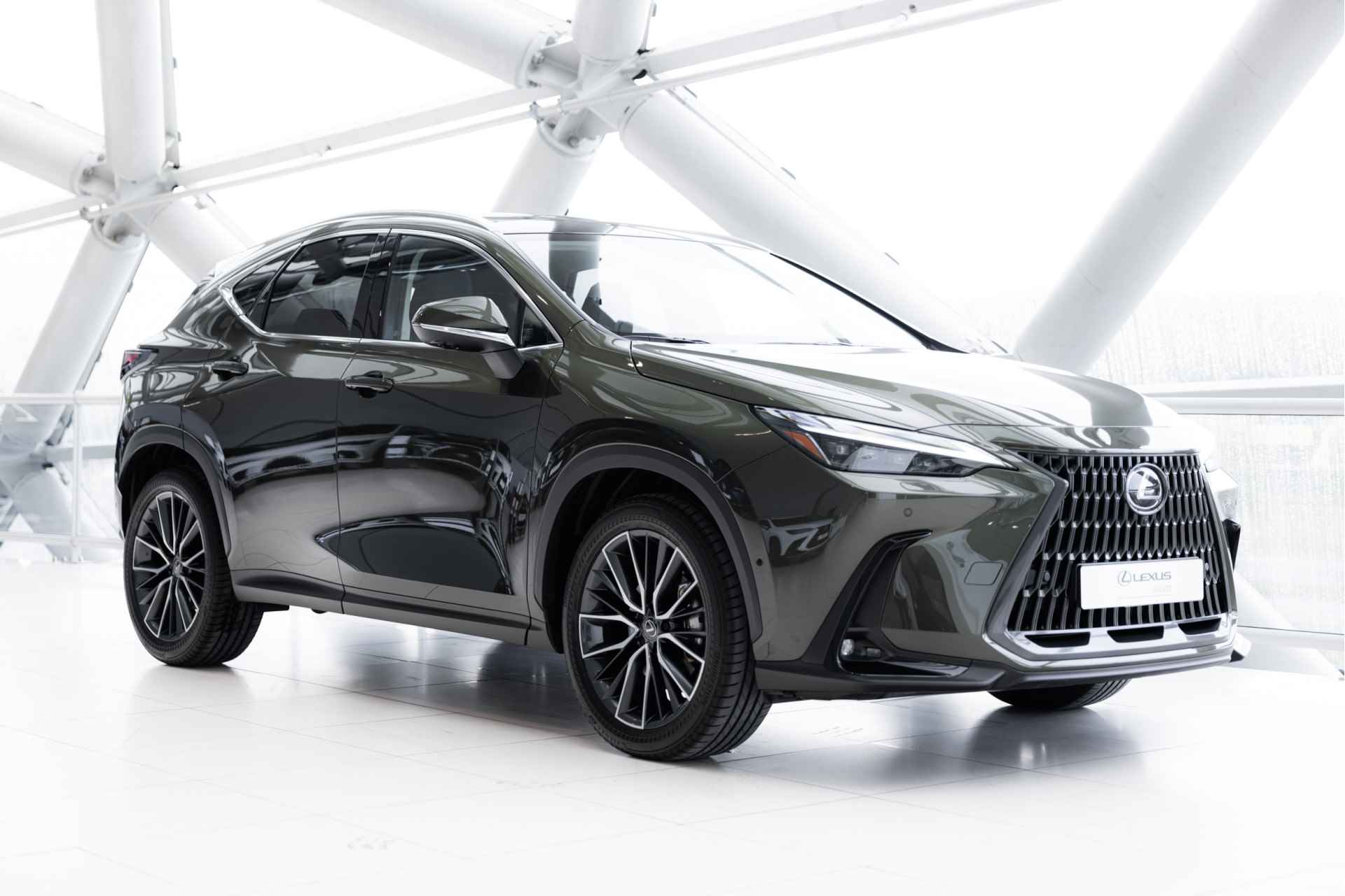 Lexus NX 350h AWD Executive Line | 4x4 | Achteruitrijcamera | Climate Control | Parkeersensoren | - 49/56