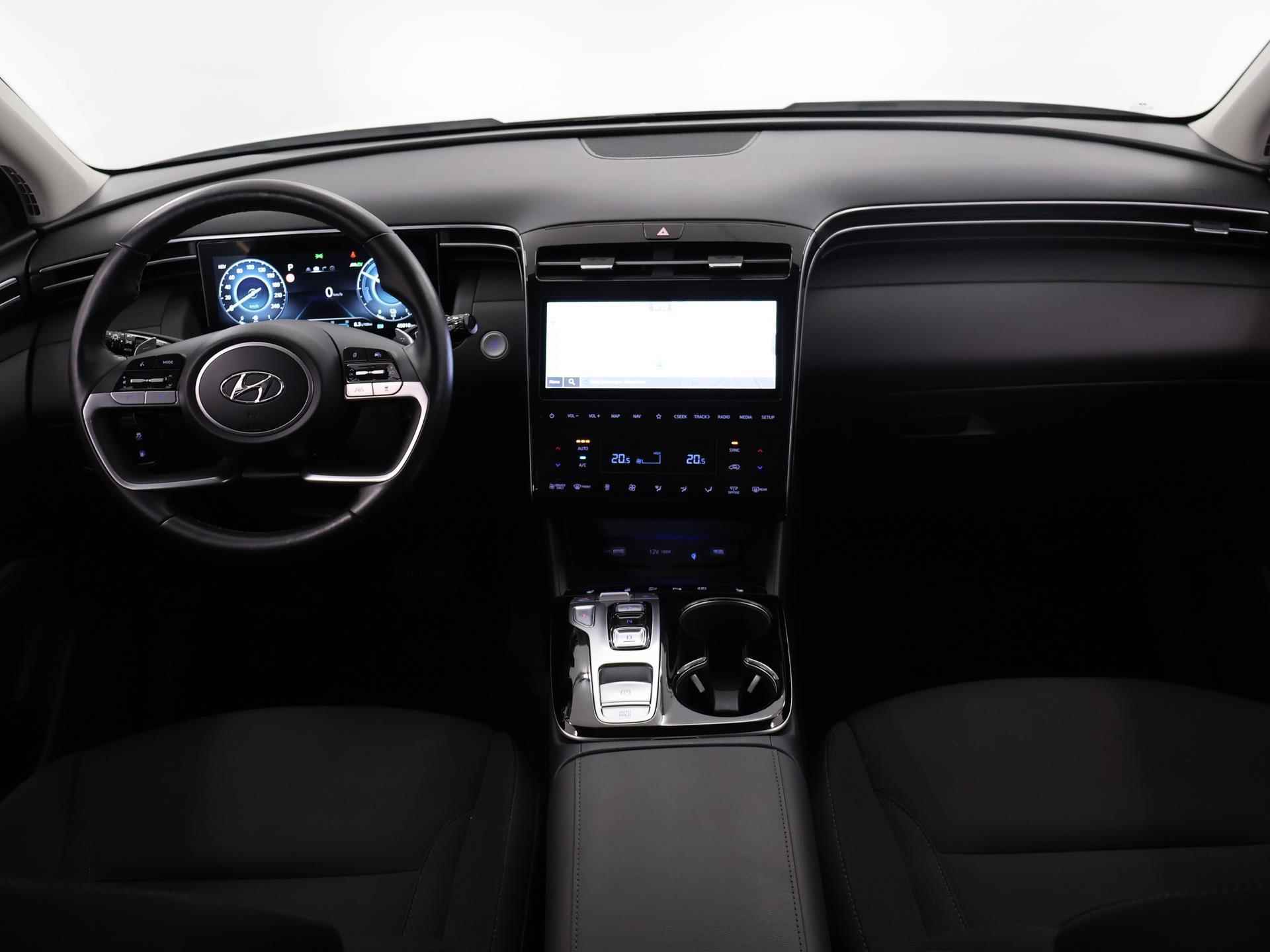 Hyundai Tucson 1.6 T-GDI PHEV Comfort Smart 4WD | Adaptive Cruise Control | Stoel&Stuurverwarming | Navigatie | Parkeercamera | Climate Control | Lederen stuurwiel | Dodehoekdetectie | - 9/40