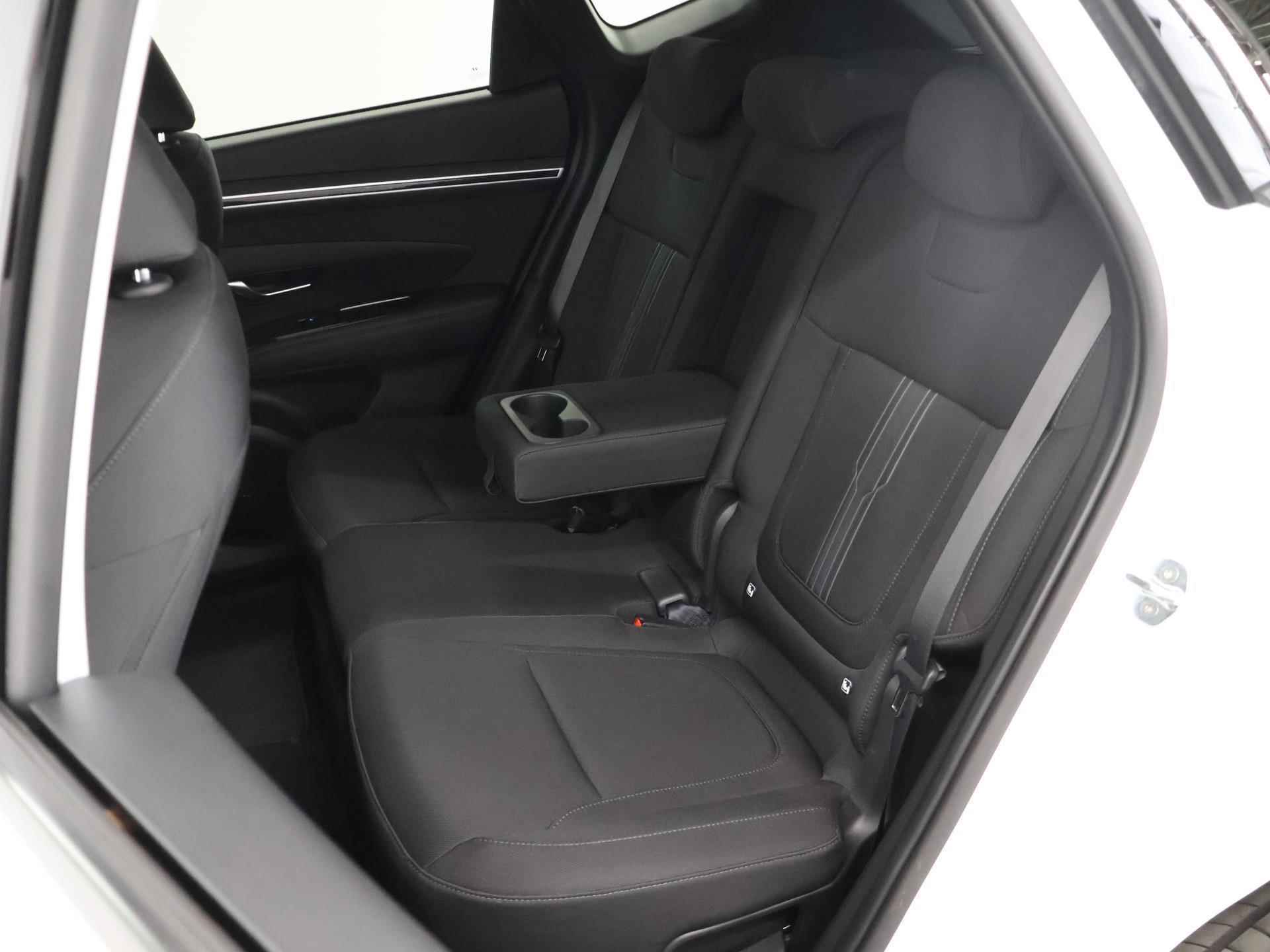 Hyundai Tucson 1.6 T-GDI PHEV Comfort Smart 4WD | Adaptive Cruise Control | Stoel&Stuurverwarming | Navigatie | Parkeercamera | Climate Control | Lederen stuurwiel | Dodehoekdetectie | - 12/40