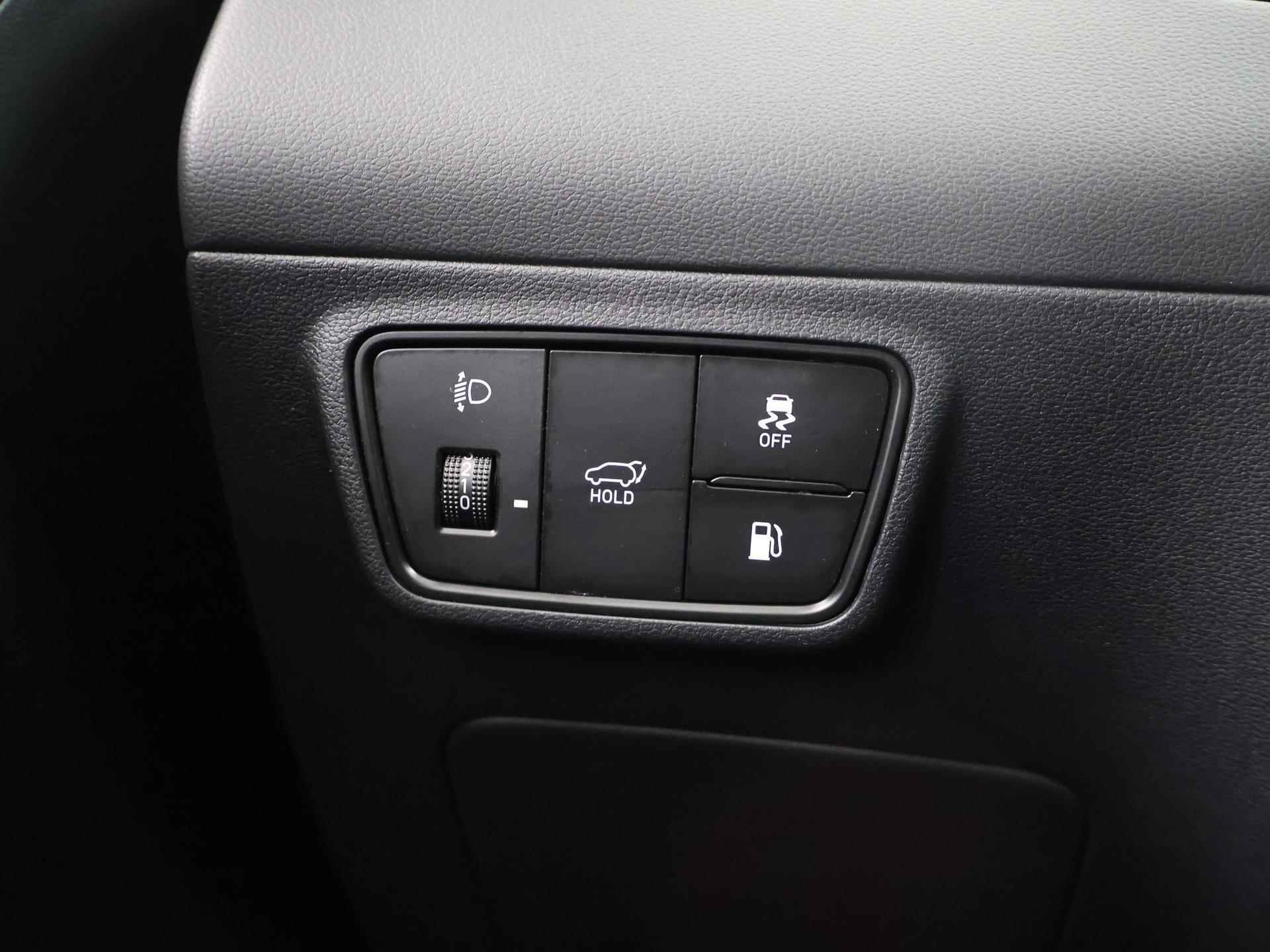 Hyundai Tucson 1.6 T-GDI PHEV Comfort Smart 4WD | Afneembare trekhaak | Adaptive Cruise Control | Stoel&Stuurverwarming | Navigatie | Parkeercamera | Climate Control | Lederen stuurwiel | Dodehoekdetectie | - 32/40
