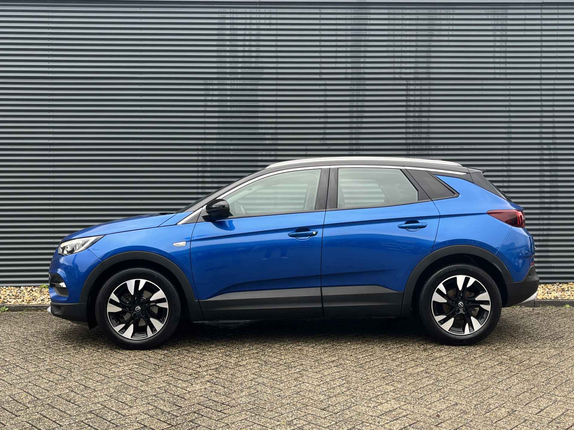 Opel Grandland X 1.2 Turbo Innovation | Trekhaak | Leder | Elektr. stoelverstelling | AGR Stoelen | Winter Pakket - 4/34