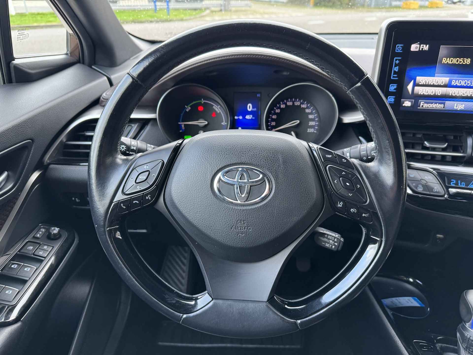 Toyota C-HR 1.8 Hybrid Executive | Dealer onderhouden | 1e eigenaar | Naviga - 14/30