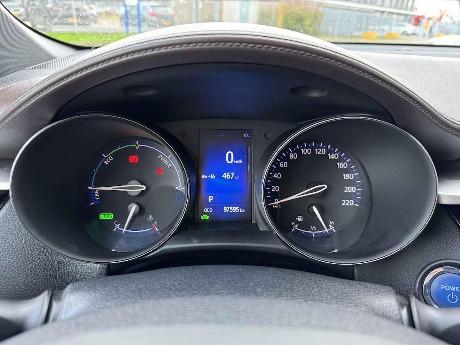 Toyota C-HR 1.8 Hybrid Executive | Dealer onderhouden | 1e eigenaar | Naviga - 17/30