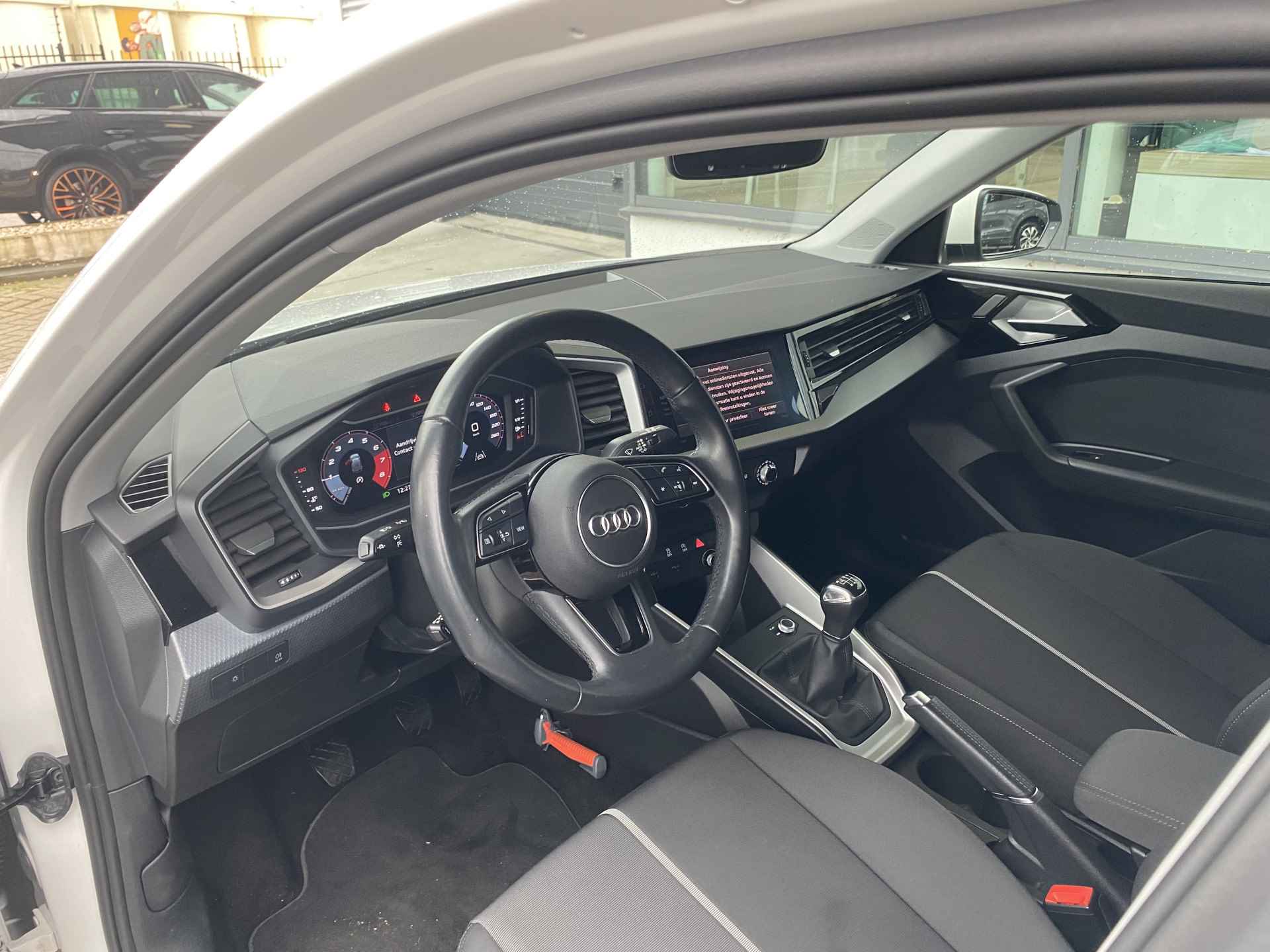 Audi A1 Sportback 25 TFSI Pro Line Virtual Cockpit / Cruise control / Bluetooth / Rijstrooksensor / 12 maanden garantie! - 11/27