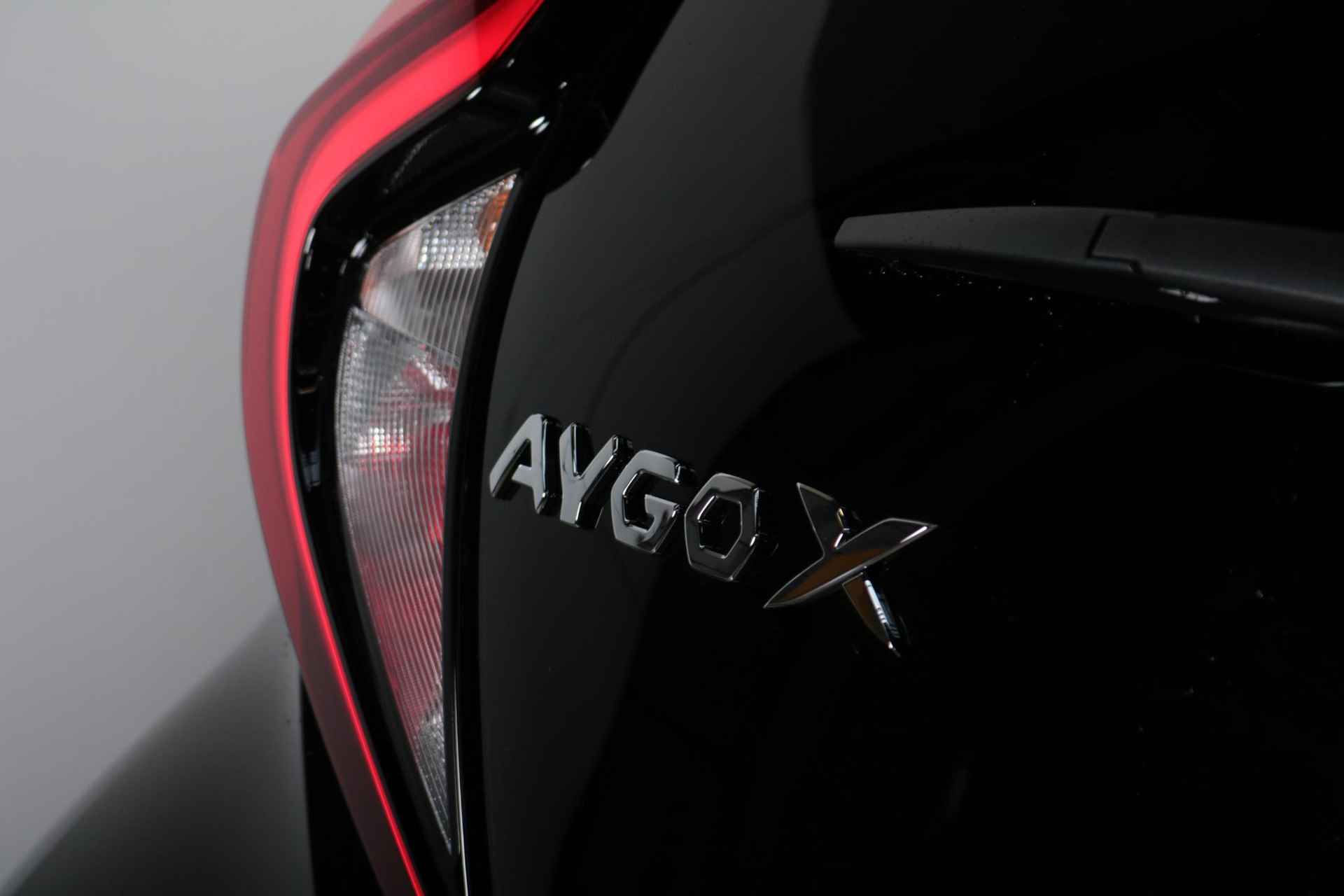 Toyota Aygo X 1.0 VVT-i S-CVT Pulse met Design pack, Automaat - 5/35