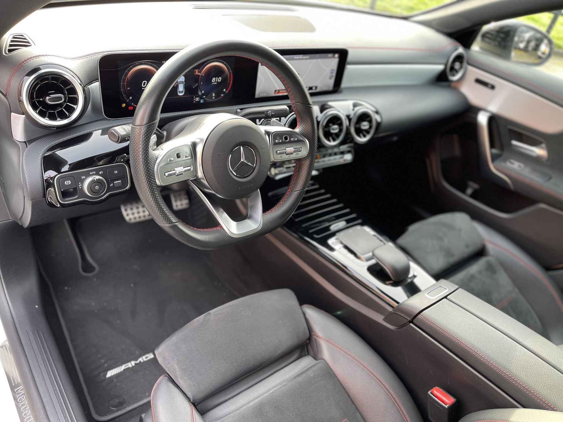 Mercedes-Benz CLA-klasse 180 Advantage AMG-Line | Navigatie | Camera | Stoelverwarming | Apple Carplay/Android Auto | LED Koplampen | Rijklaarprijs! - 10/26