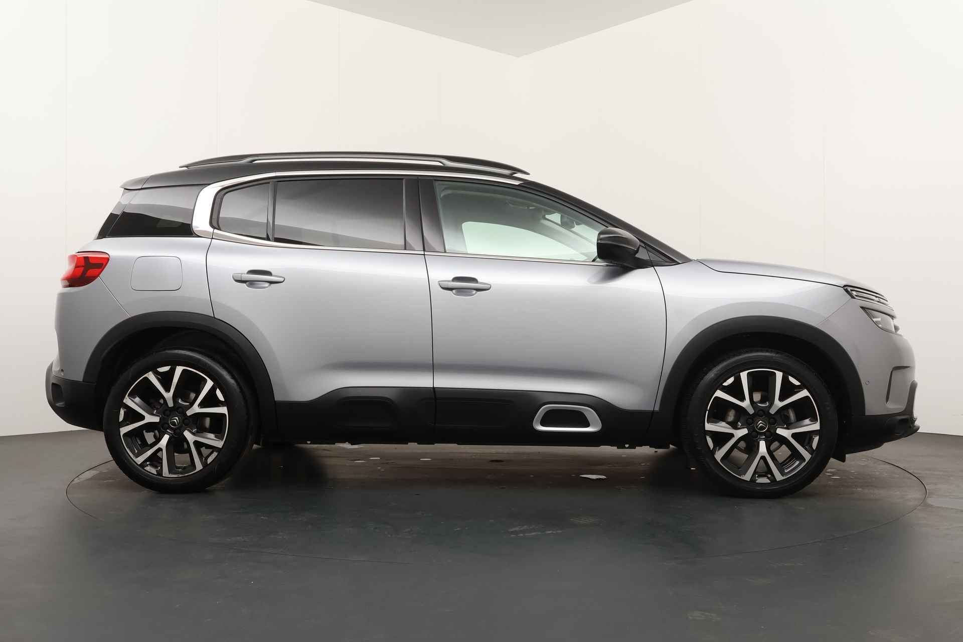 Citroën C5 Aircross BWJ 2019 1.5 BlueHDI 131 PK Business Plus AUTOMAAT / TREKHAAK / APPLE CARPLAY / ANDROID AUTO / NAVI / CLIMA / ADAPTIVE CRUISE / AUTOMATICHE ACHTERKLEP / STOELVERW. / LEDER / DAB + / KEYLESS / LMV  / PARKEERSENSOREN - 18/30