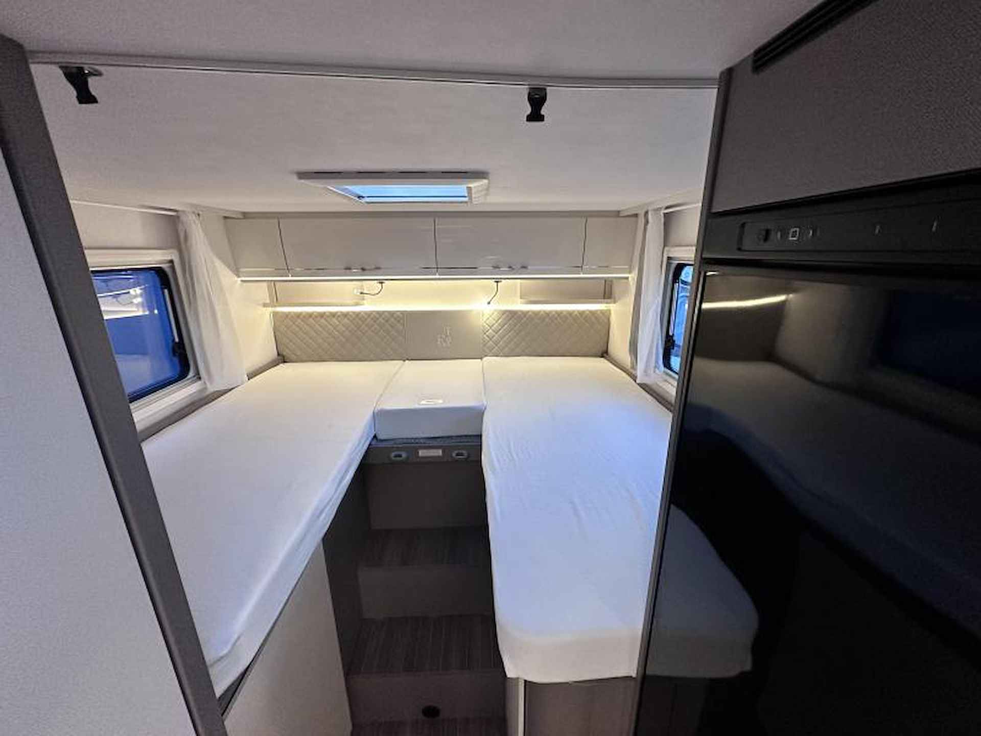 Hymer Etrusco 6900 SB kwaliteit met fris disign - 18/21