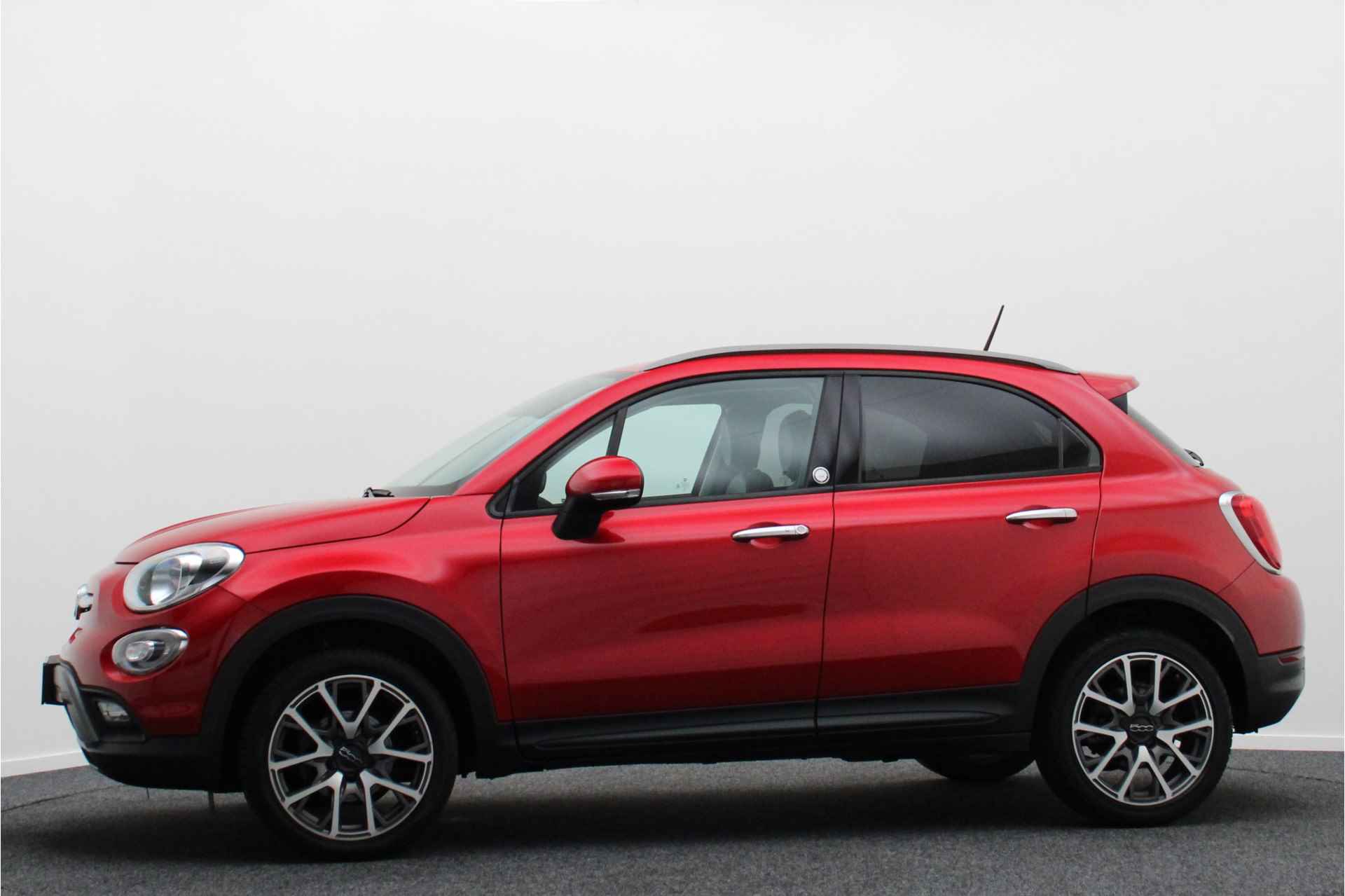 Fiat 500X Cross 1.4 Turbo MultiAir Cross Climate, Cruise, Navigatie, Camera, Keyless, Noodremassistent, Trekhaak, 18'' - 8/48