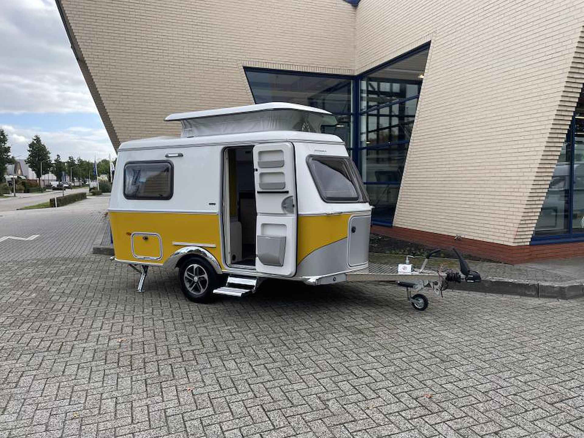 Eriba Touring 310 Nugget Gold Editie - 3/11