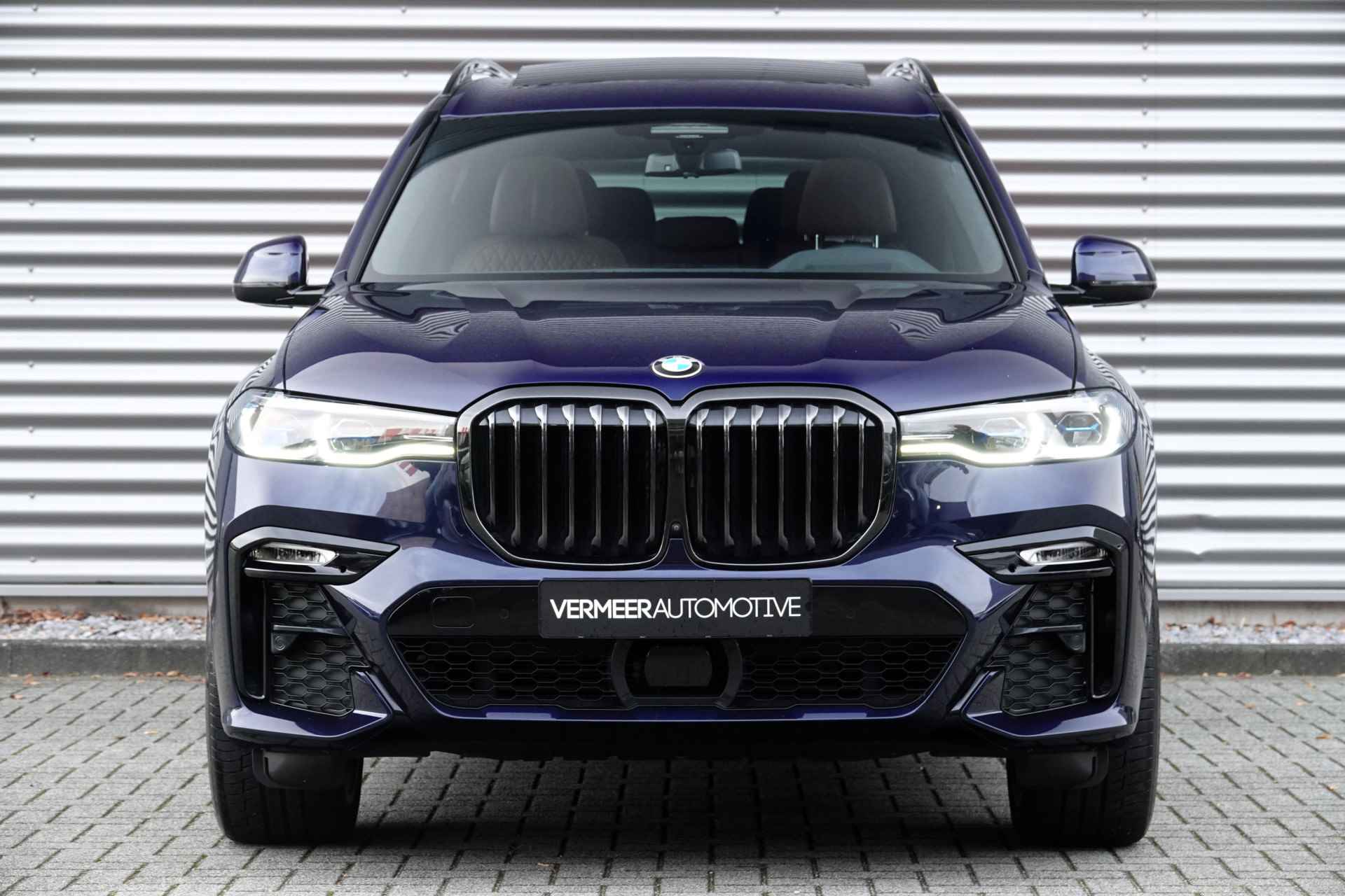 BMW X7 xDrive40i High Executive | NAP | | M Sport | Trekhaak | Soft Close | Head Up | - 7/31