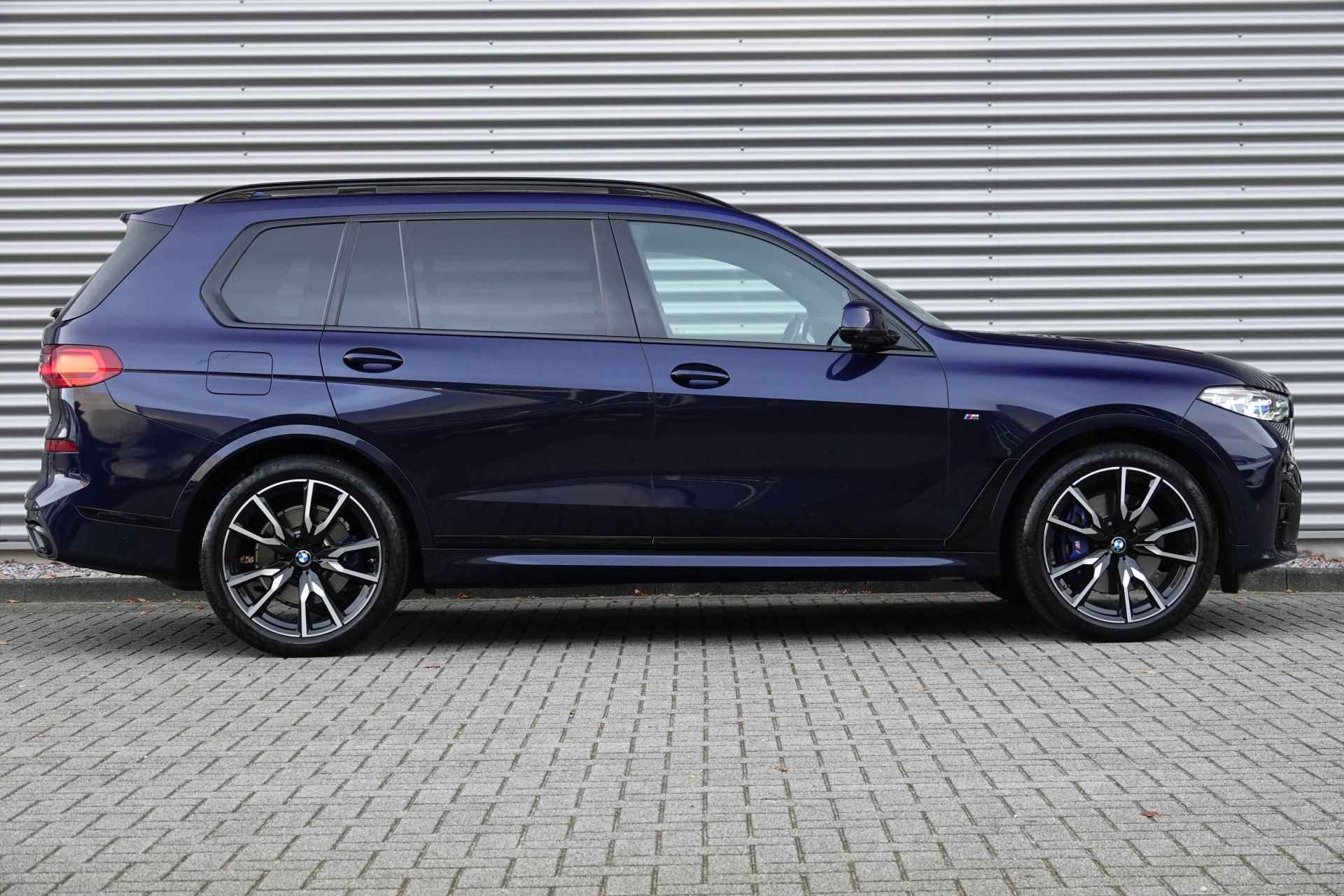 BMW X7 xDrive40i High Executive | NAP | | M Sport | Trekhaak | Soft Close | Head Up | - 12/31