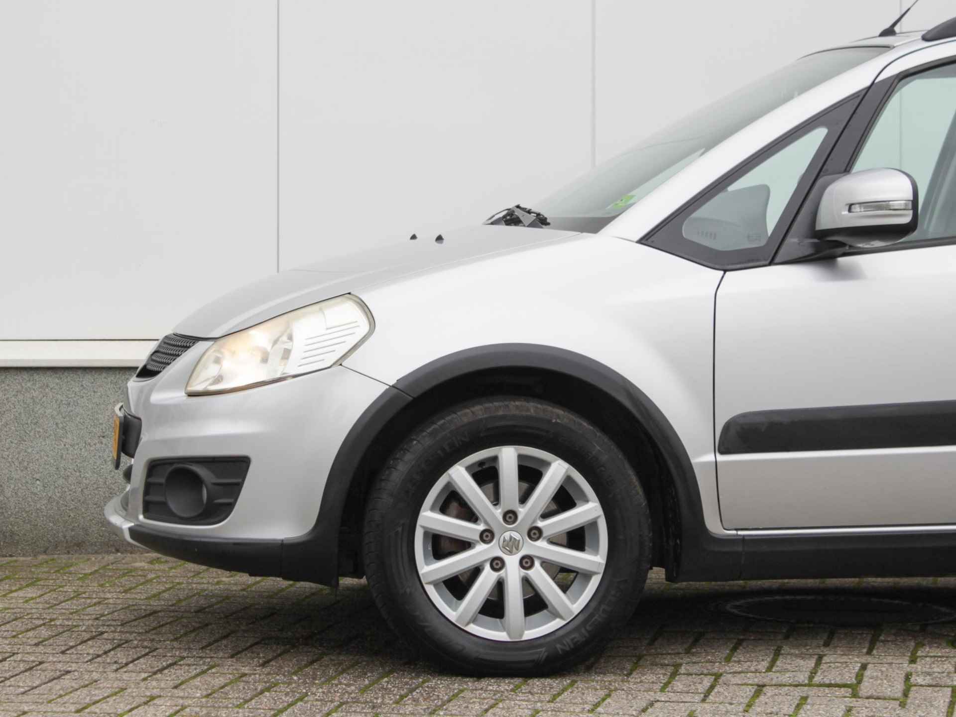 Suzuki SX4 1.6 Executive | Navi | Cruise | Clima | Trekhaak - 9/25