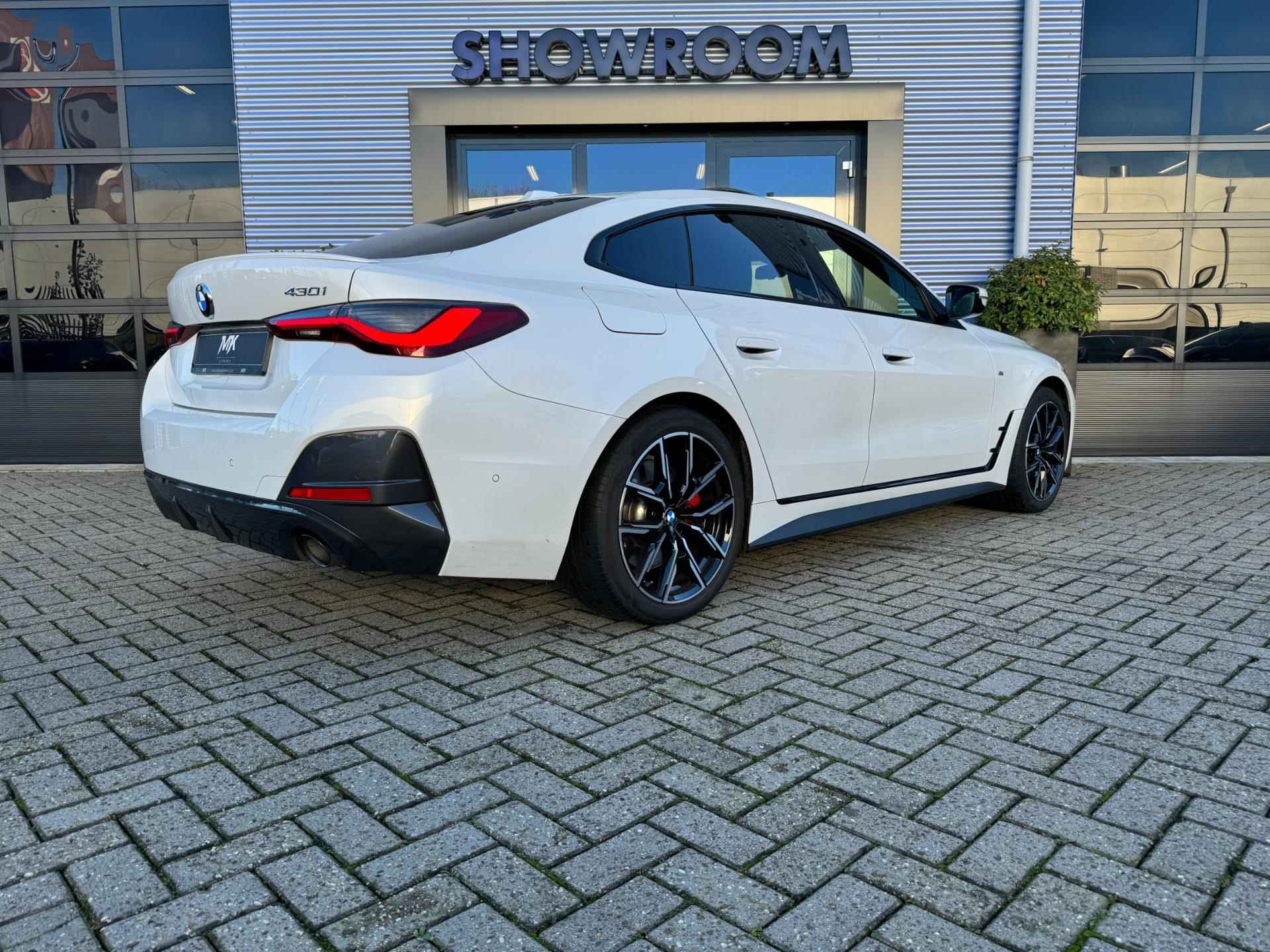 BMW 4-serie Gran Coupé 430i Business Edition Plus Pano|Leder|M-pakket|Sfeerverlichting - 4/50