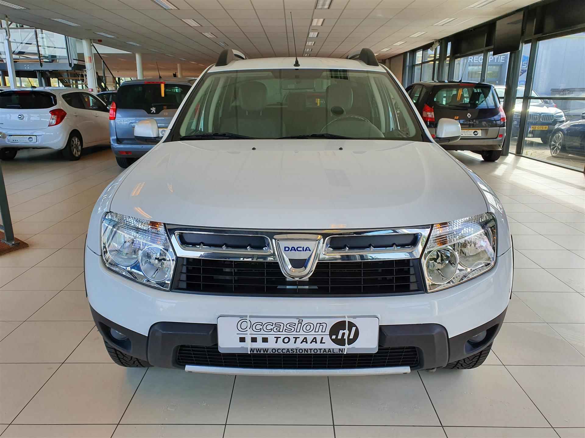 Dacia Duster 1.6 ANIVERSARE 2wd Leder - 2/20