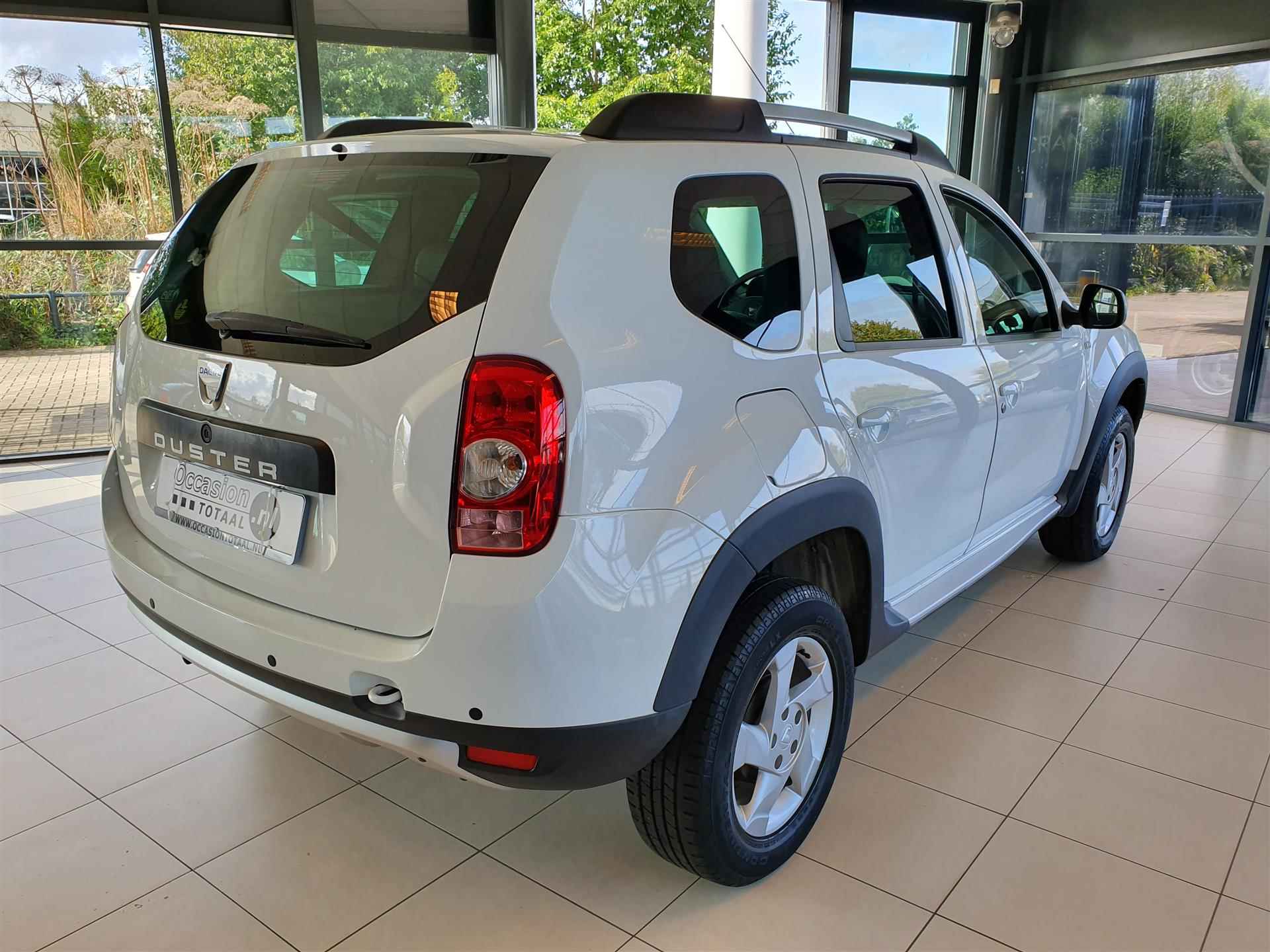 Dacia Duster 1.6 ANIVERSARE 2wd Leder - 6/20