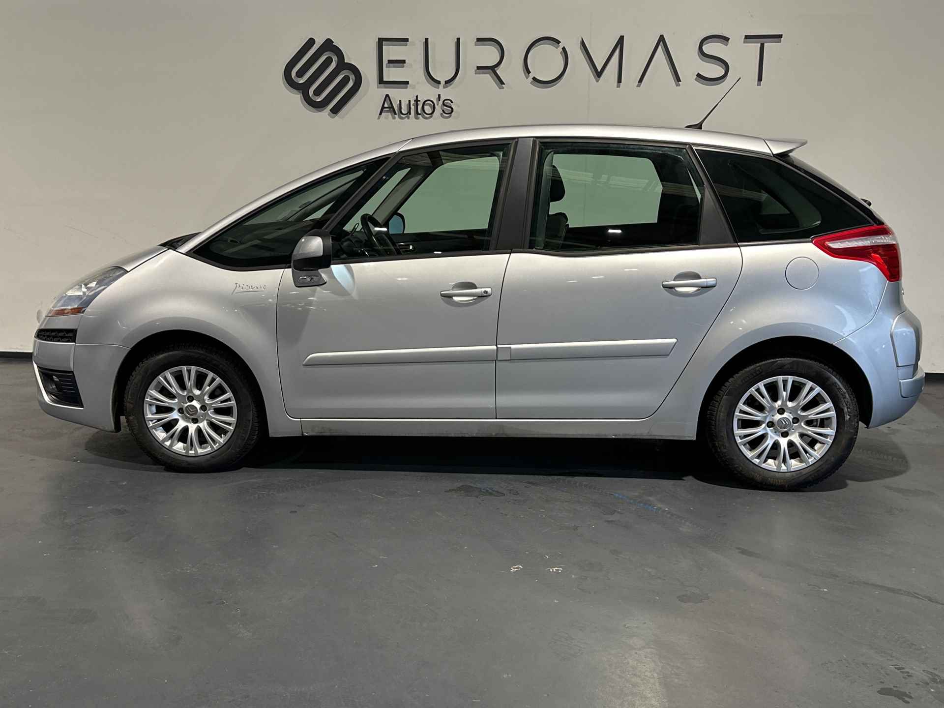 Citroen C4 Picasso 2.0-16V Ambiance 5p. Automaat Airco Cruise Pdc Trekhaak Nieuwe Apk - 9/19