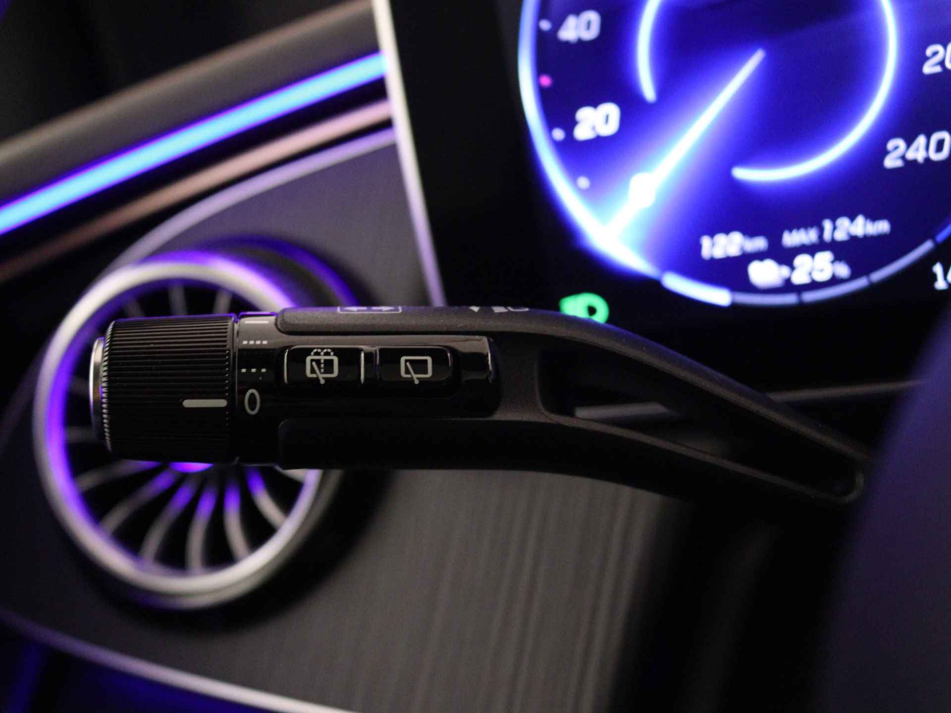 Mercedes-Benz EQE SUV 350 4Matic AMG Line 91 kWh | Energizing Air Control | Smartphone-integratie | Achterasbesturing tot 10° | Burmester® 3D-Surround sound system | Rij-assistentiepakket Plus | Akoestiek comfortpakket | - 20/35