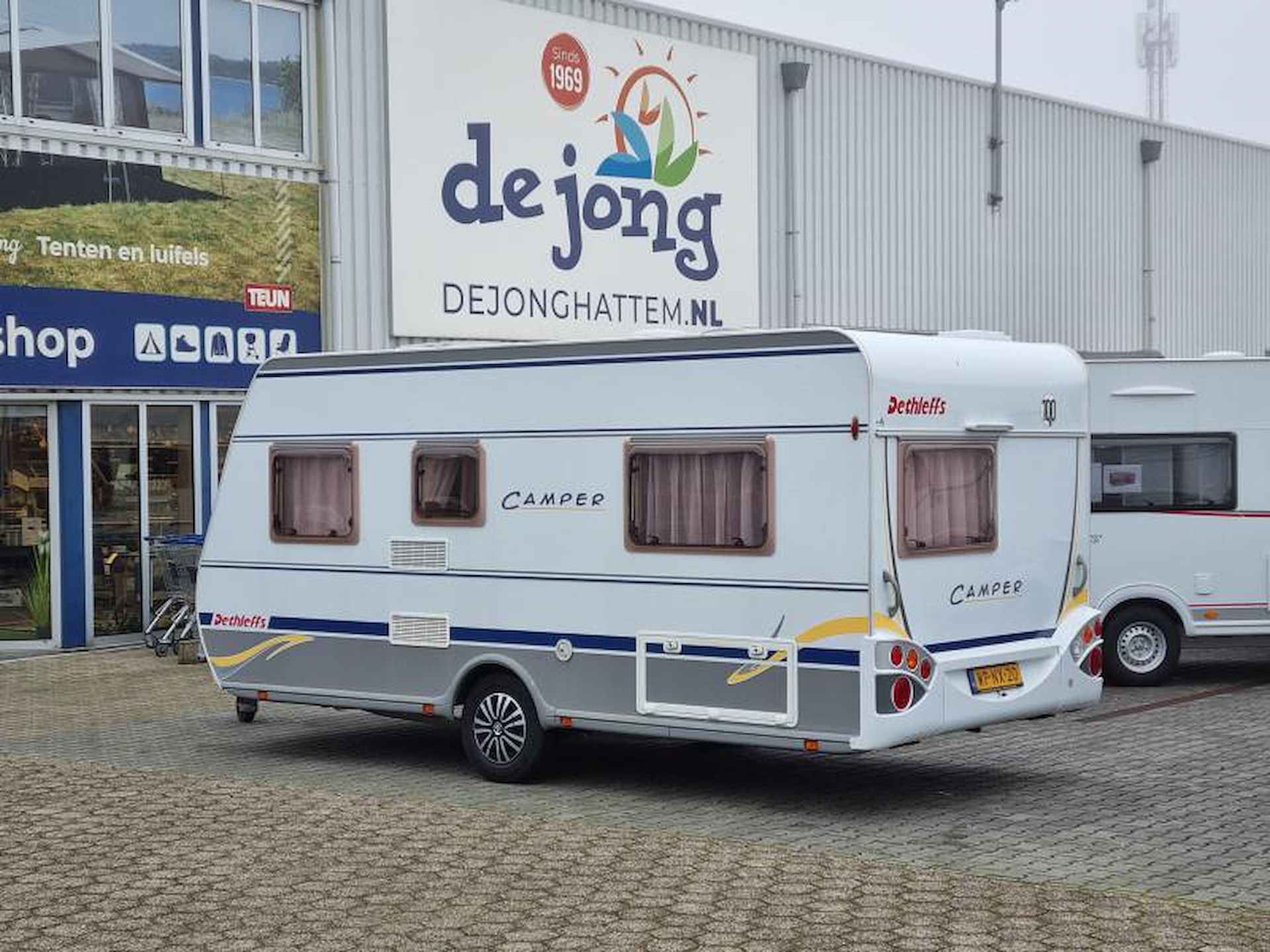 Dethleffs Camper 450 DB - 3/18