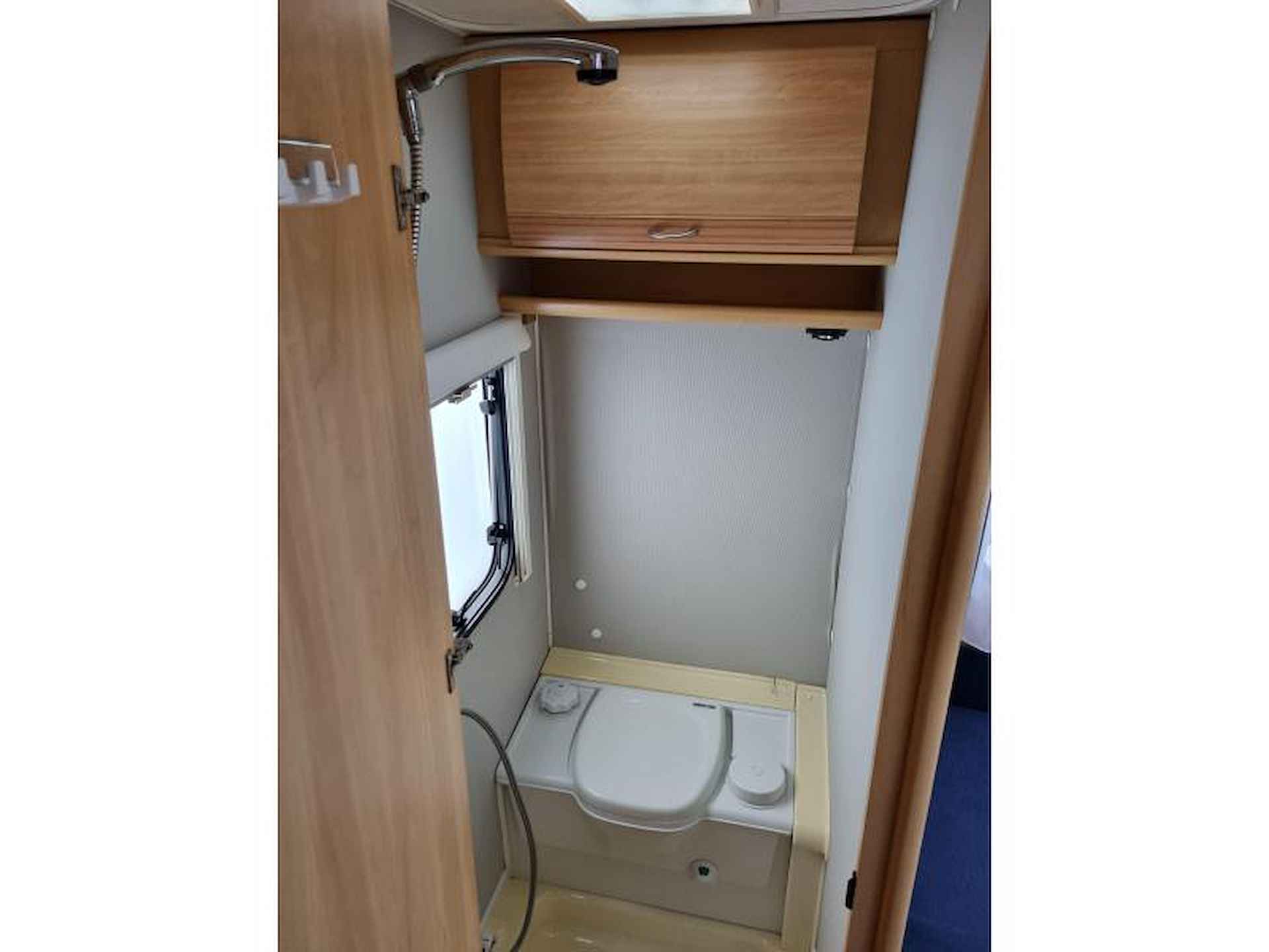 Dethleffs Camper 450 DB - 15/18