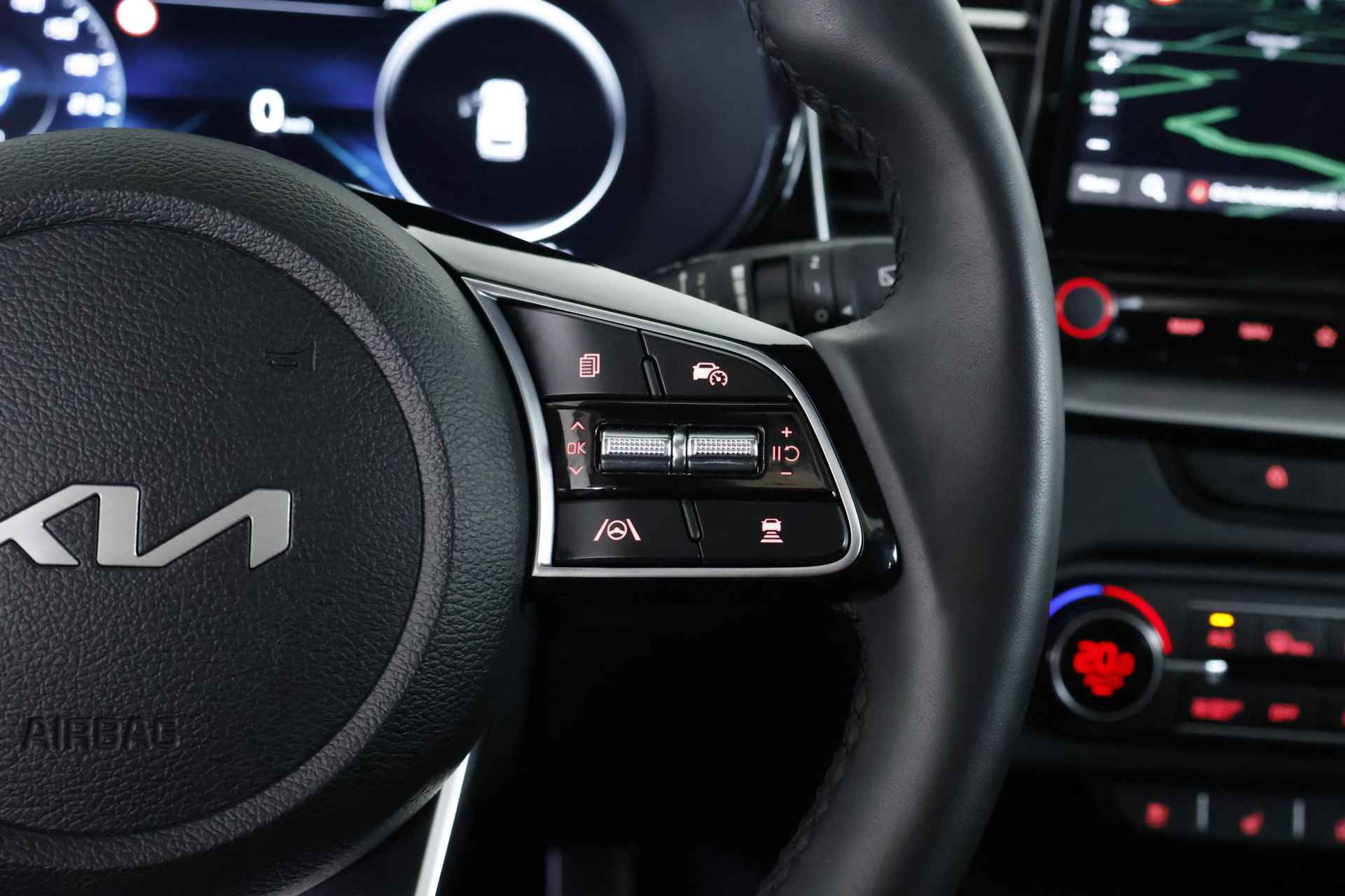 Kia Ceed Sportswagon 1.6 GDI PHEV Platinum Edition / Opendak / Leder / LED / Aut / ACC / CarPlay - 20/35