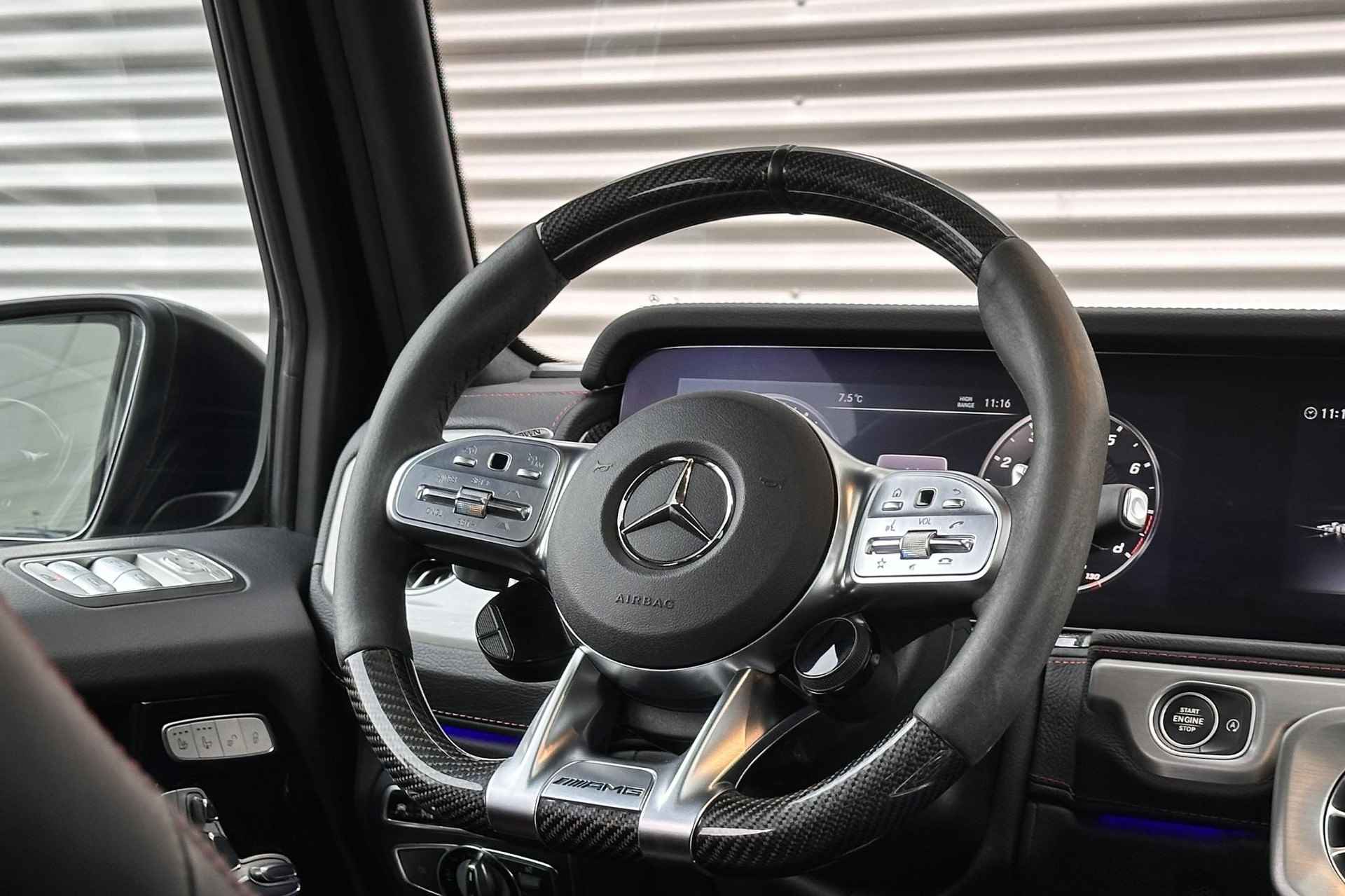 Mercedes-Benz G-klasse G 63 AMG Automaat | MANUFAKTUR | AMG Ride Control | Schuifdak | Distronic | Burmester Audio | Comand Online | 360° Camera | Trekhaak | Multibeam LED - 9/34