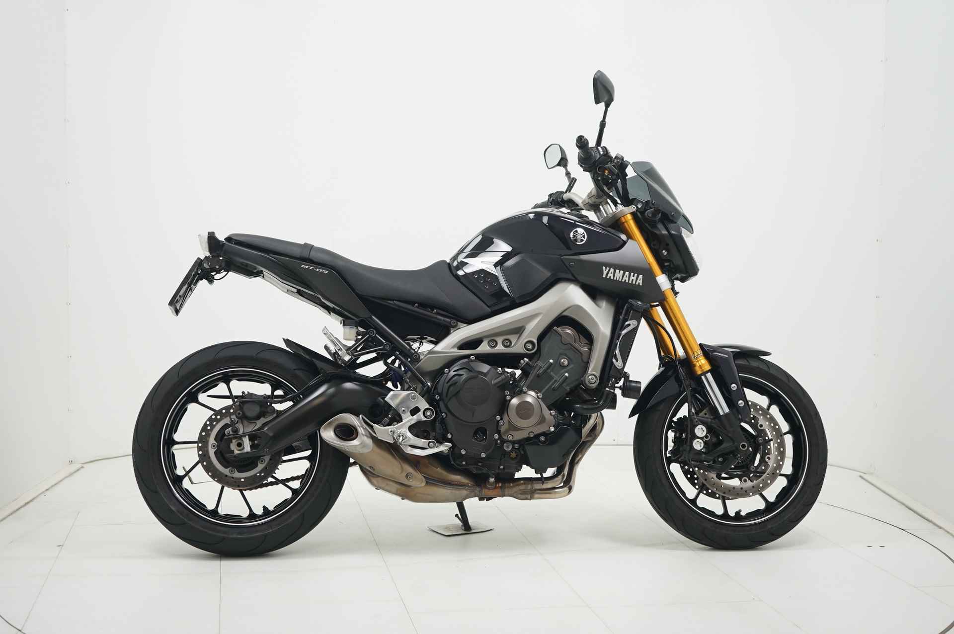 Yamaha MT-09 ABS - 1/20