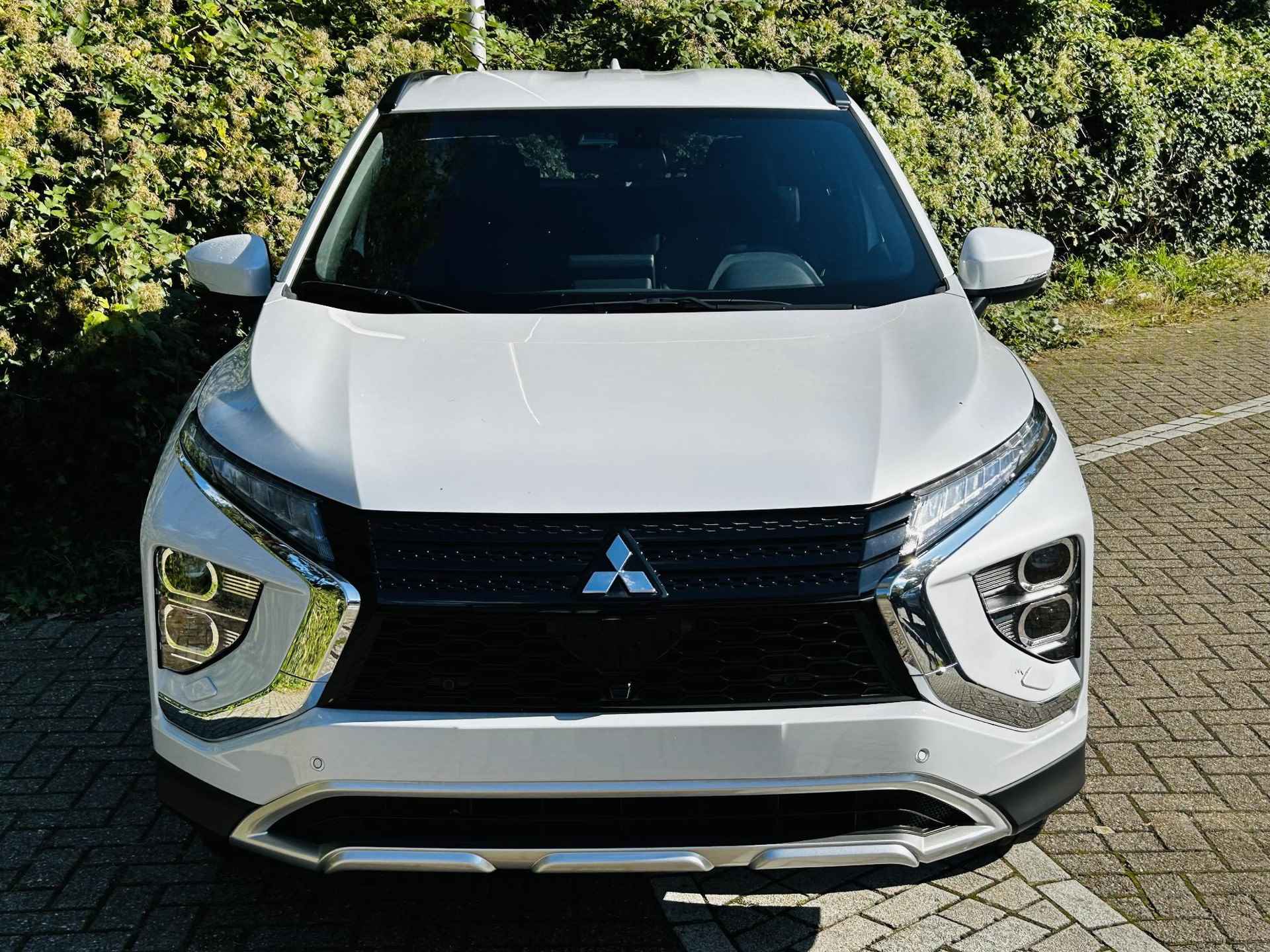 Mitsubishi Eclipse Cross 2.4 PHEV Executive | € 8000,- VOORRAAD KORTING | op = op  AUTOMAAT | APPLE/ANDROID AUTO  | CRUISE | CLIMATE | NAVI , STOELVERWARMING . - 3/34