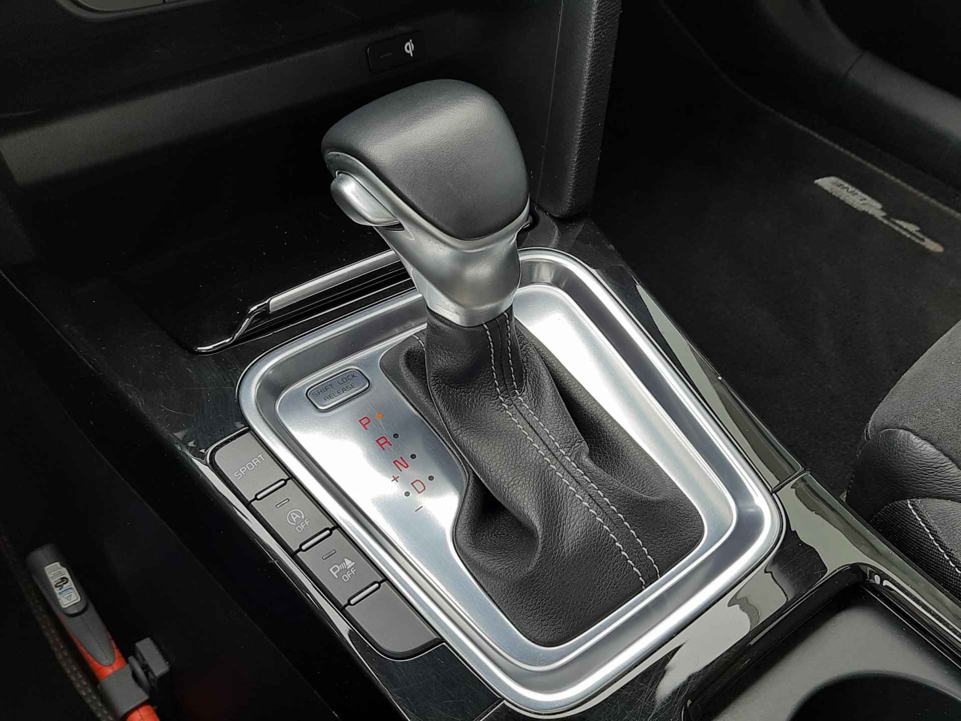 Kia ProCeed 1.4 T-GDI GT-PlusLine | Automaat! | Stoel-/Stuurverwarming | LED | Cruise | Camera | Carplay - 20/27