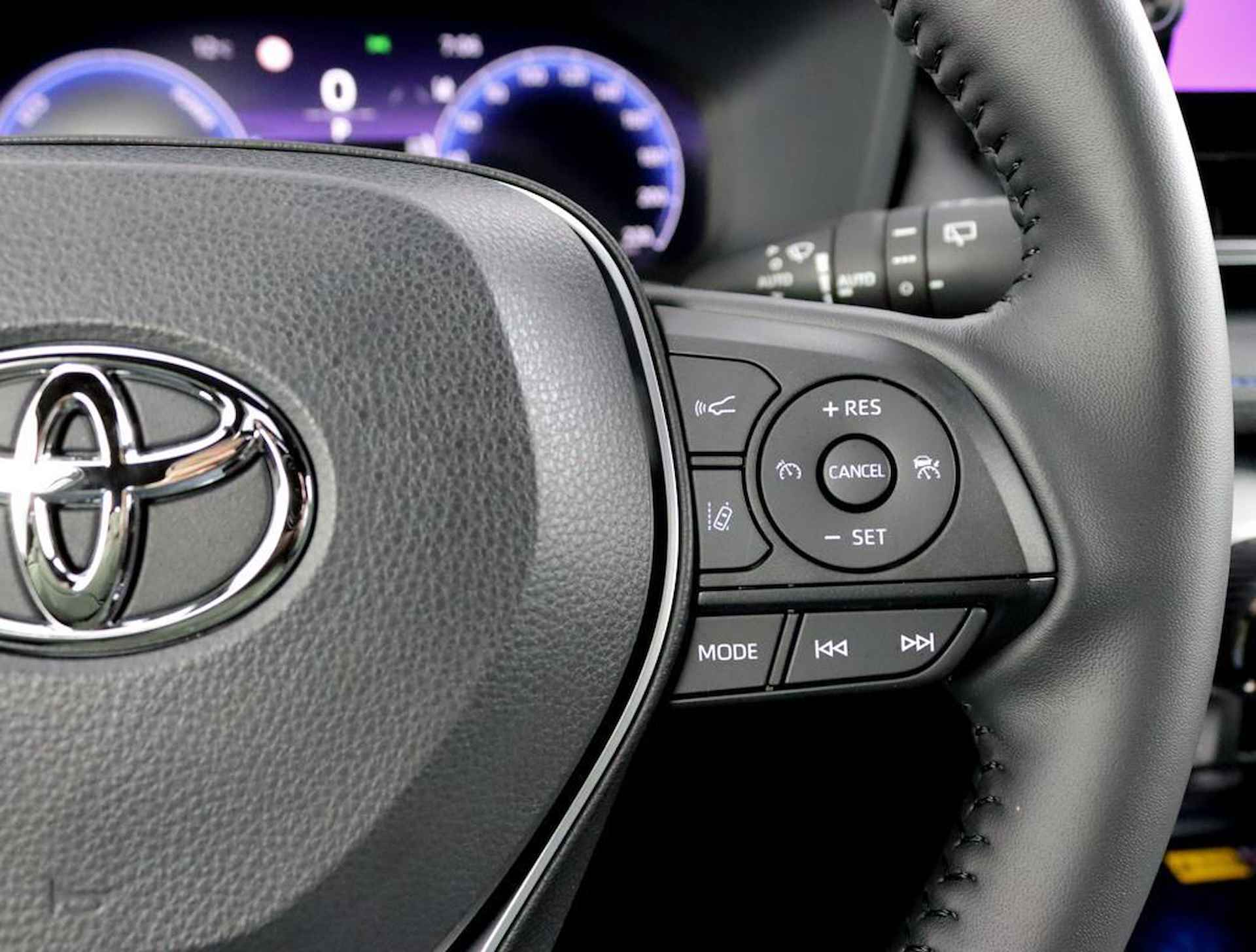 Toyota RAV4 2.5 Hybrid Style | Nieuw direct leverbaar | 10 jaar garantie | Innovation pack | - 17/53